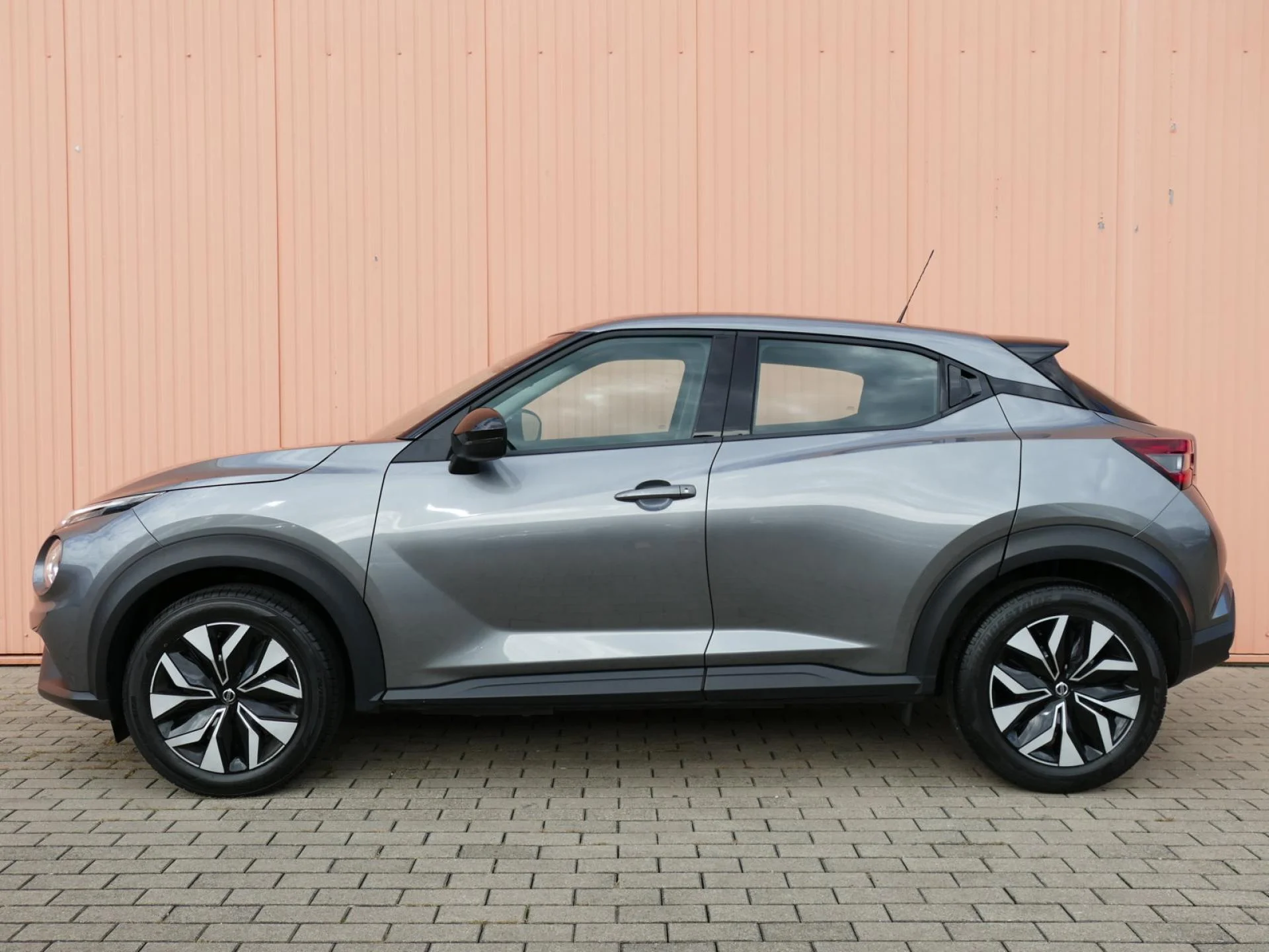 NISSAN JUKE - Miniature 30 sur 32 - Cliquer pour voir cette photo