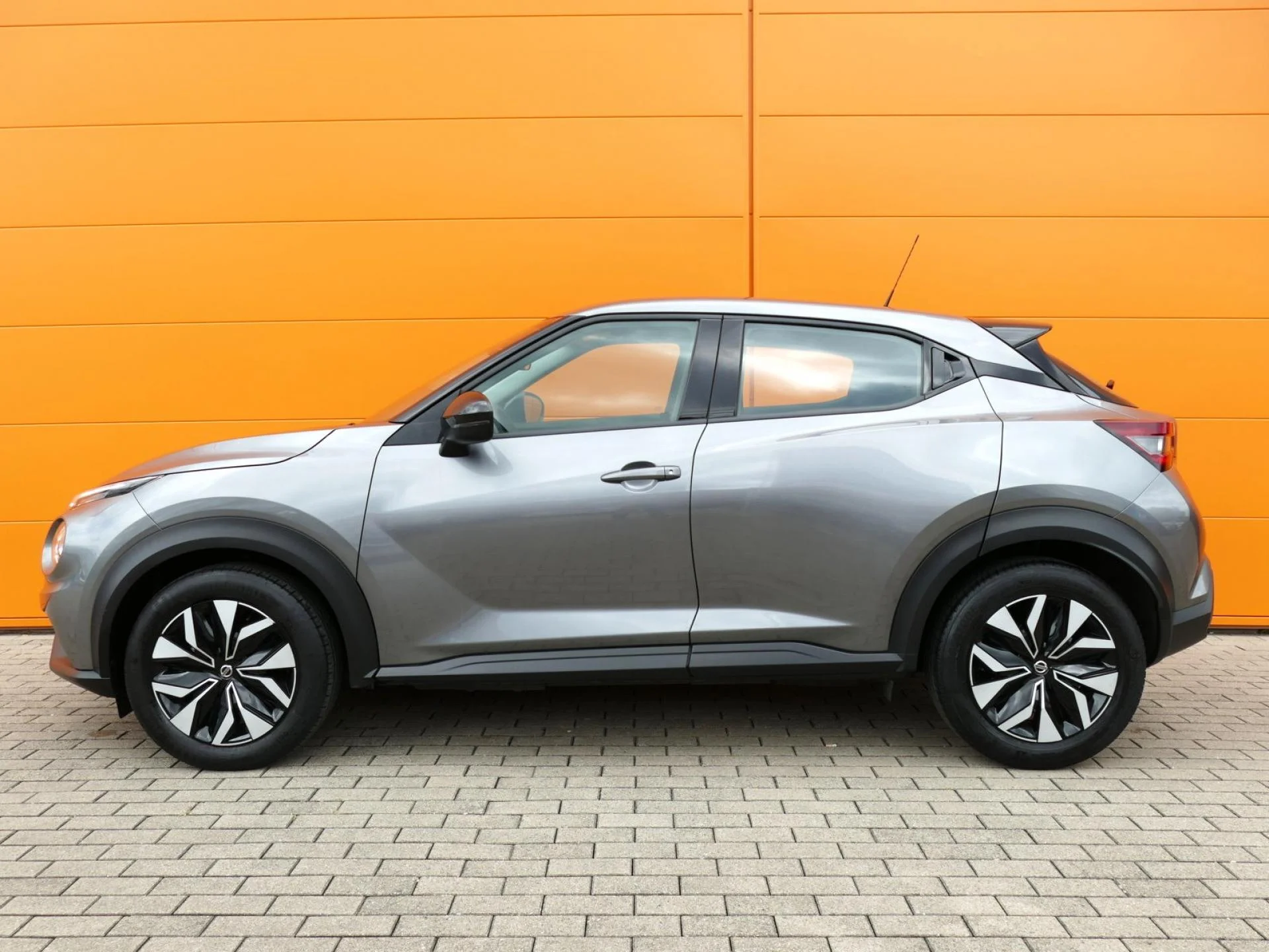 NISSAN JUKE - Miniature 3 sur 32 - Cliquer pour voir cette photo