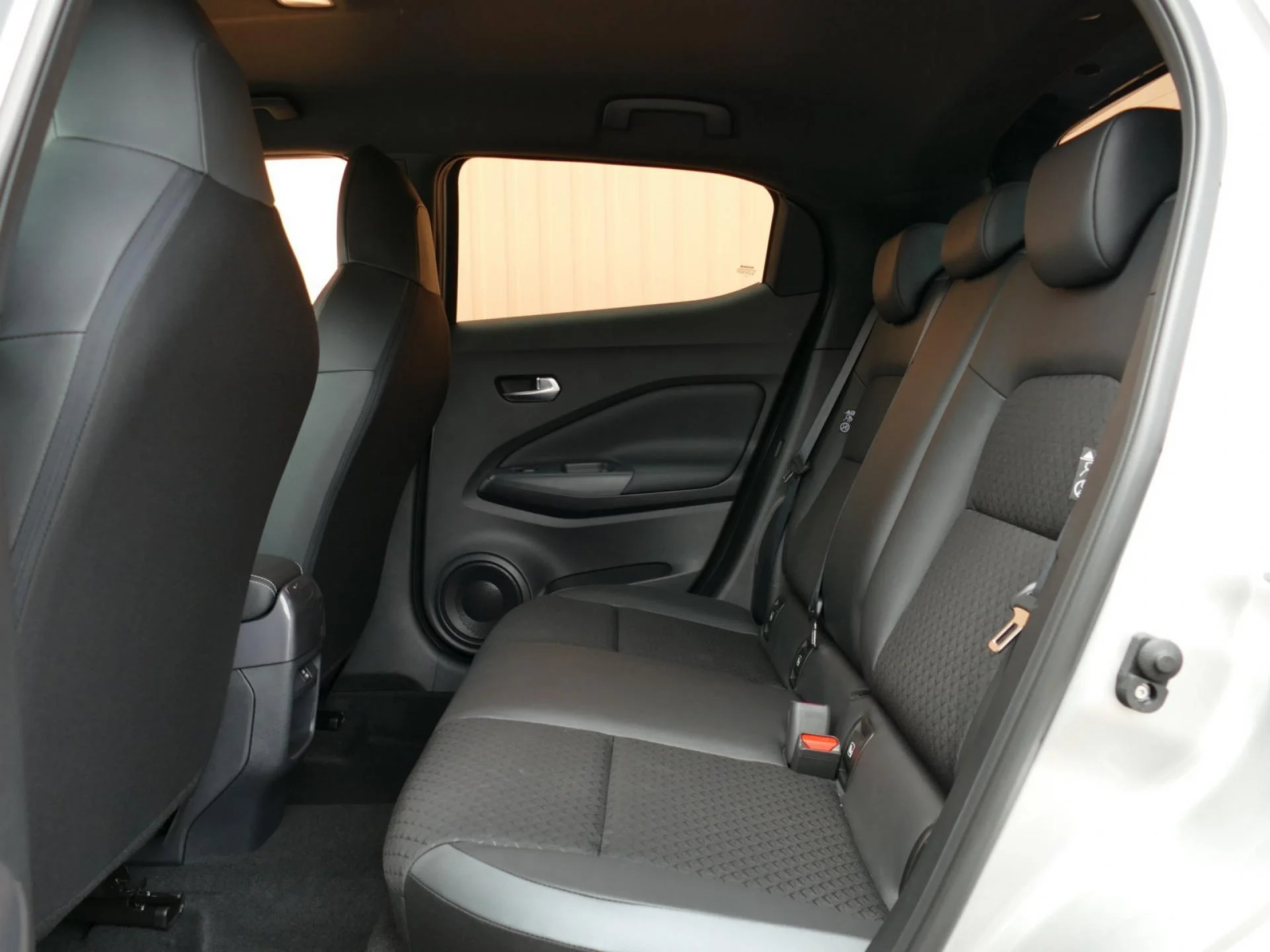 NISSAN JUKE - Miniature 7 sur 24 - Cliquer pour voir cette photo