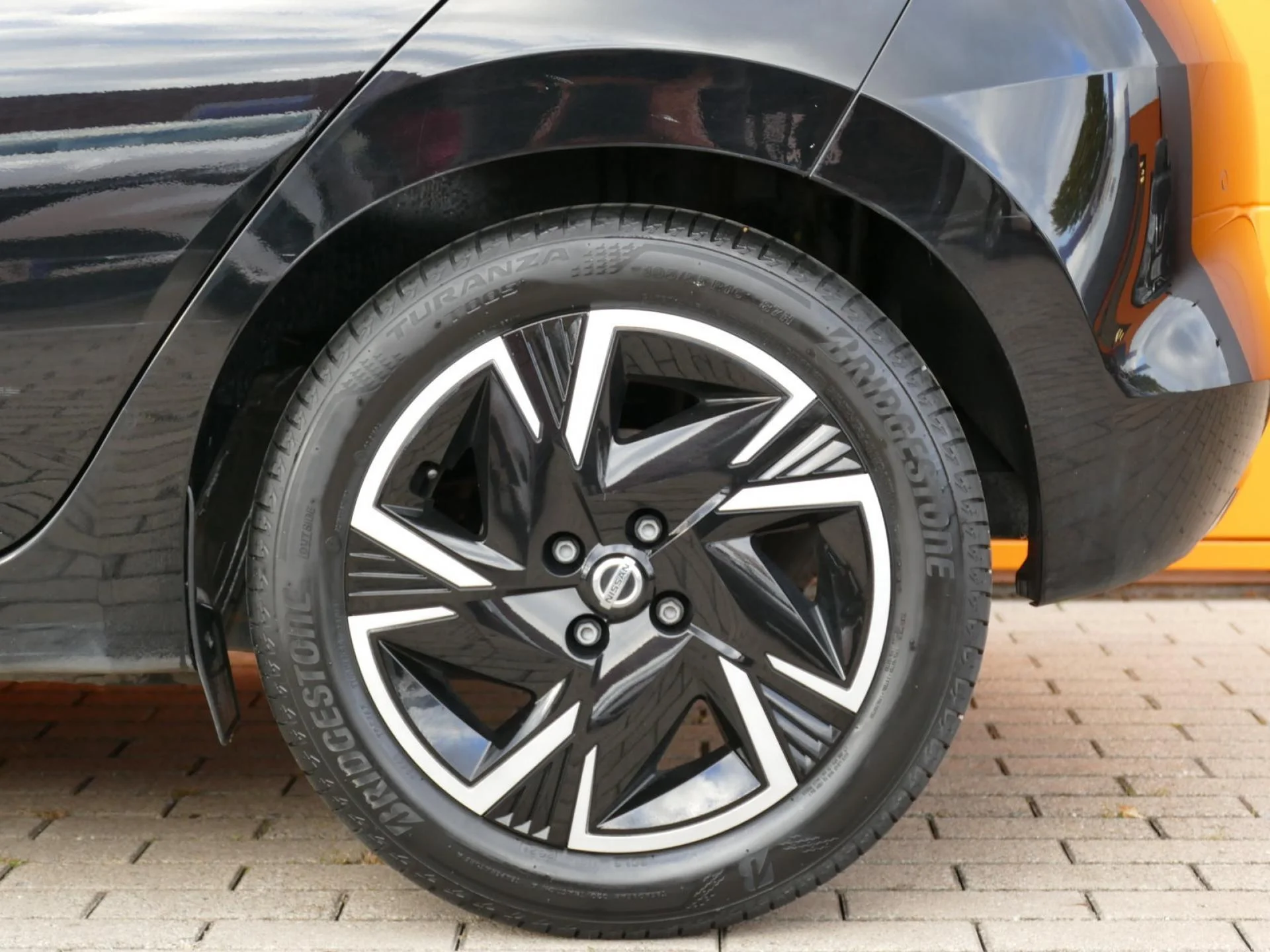 NISSAN MICRA - Miniature 32 sur 32 - Cliquer pour voir cette photo