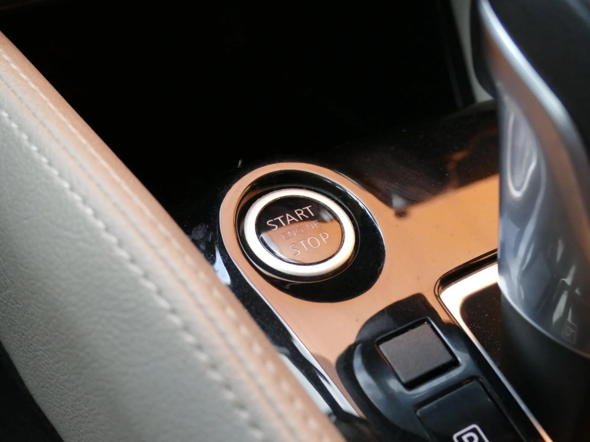 NISSAN MICRA - Miniature 19 sur 32 - Cliquer pour voir cette photo