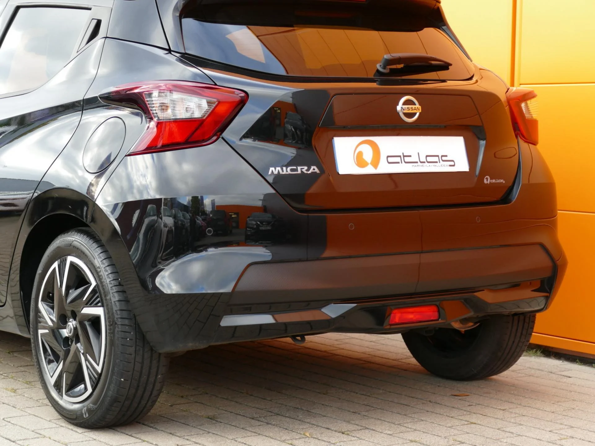 NISSAN MICRA - Miniature 29 sur 32 - Cliquer pour voir cette photo