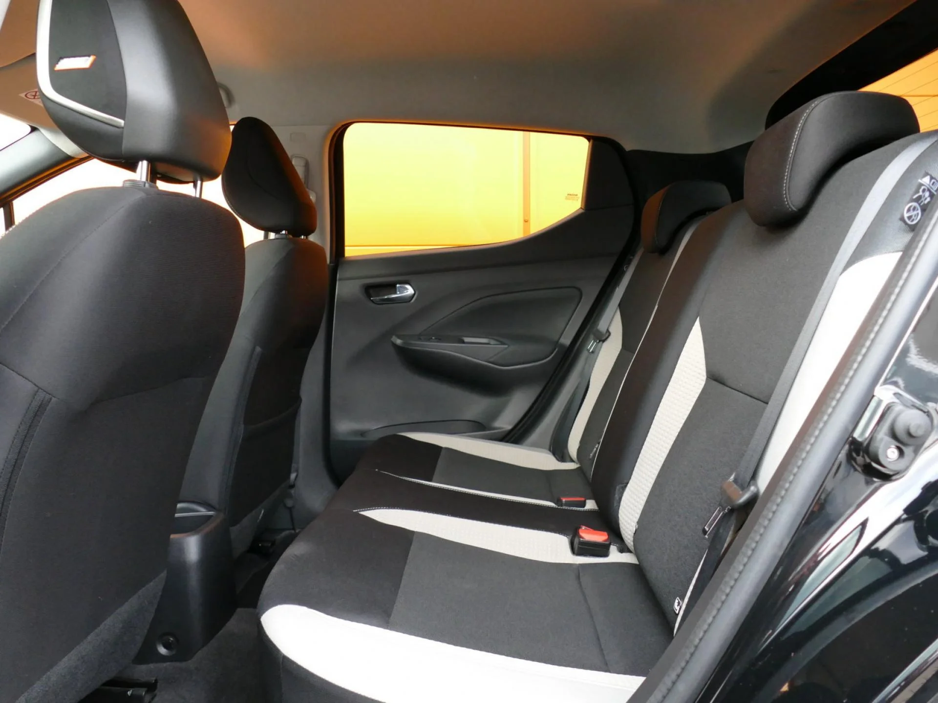 NISSAN MICRA - Miniature 7 sur 32 - Cliquer pour voir cette photo