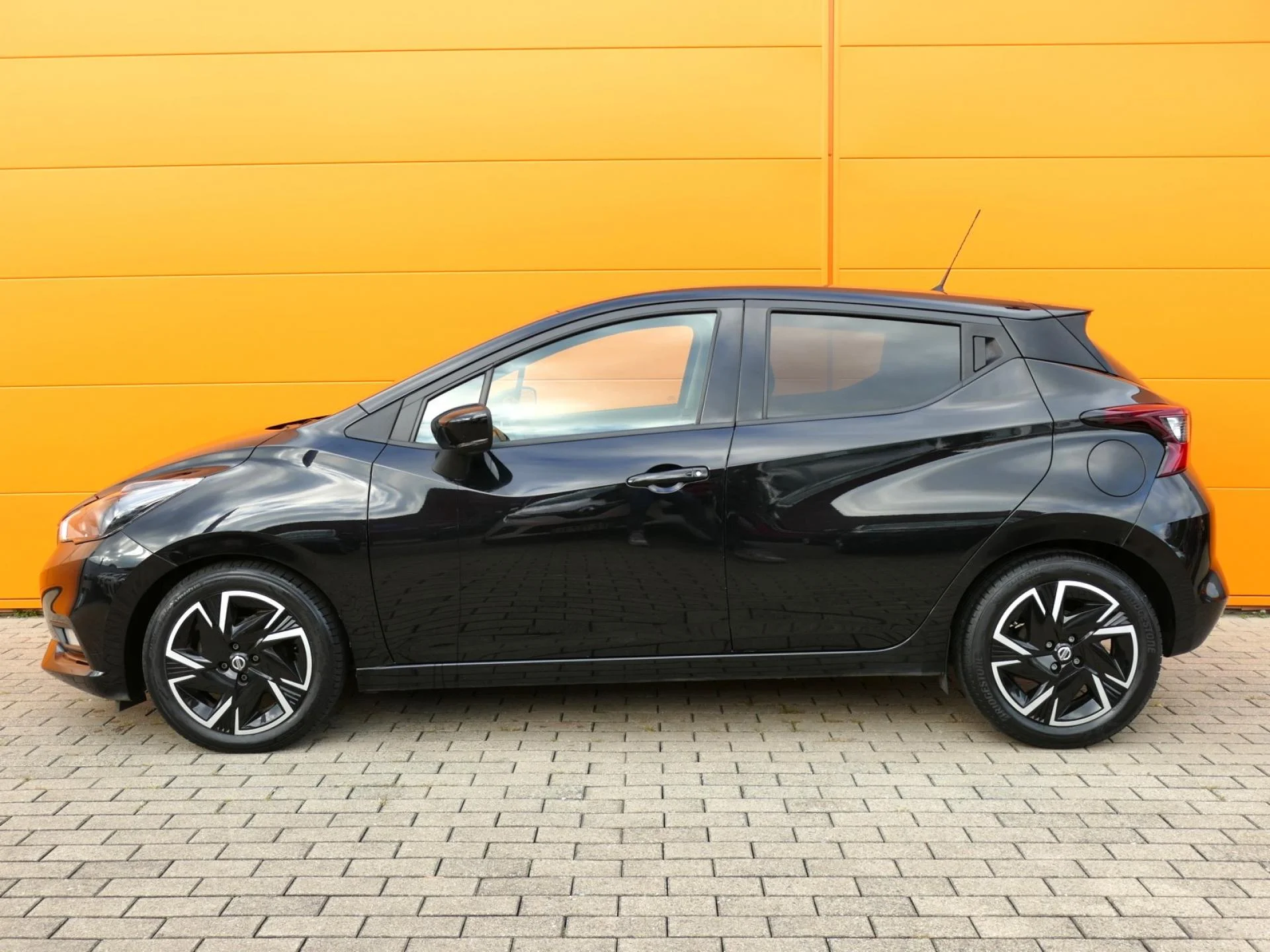 NISSAN MICRA - Miniature 3 sur 32 - Cliquer pour voir cette photo