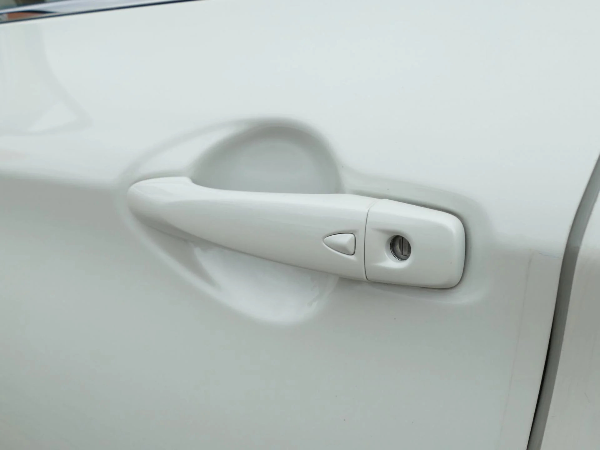NISSAN QASHQAI - Miniature 27 sur 32 - Cliquer pour voir cette photo