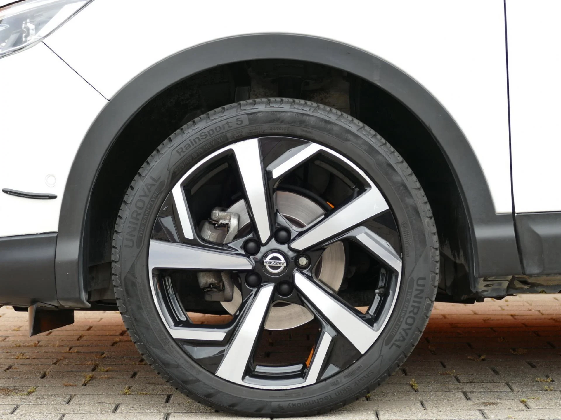 NISSAN QASHQAI - Miniature 31 sur 32 - Cliquer pour voir cette photo