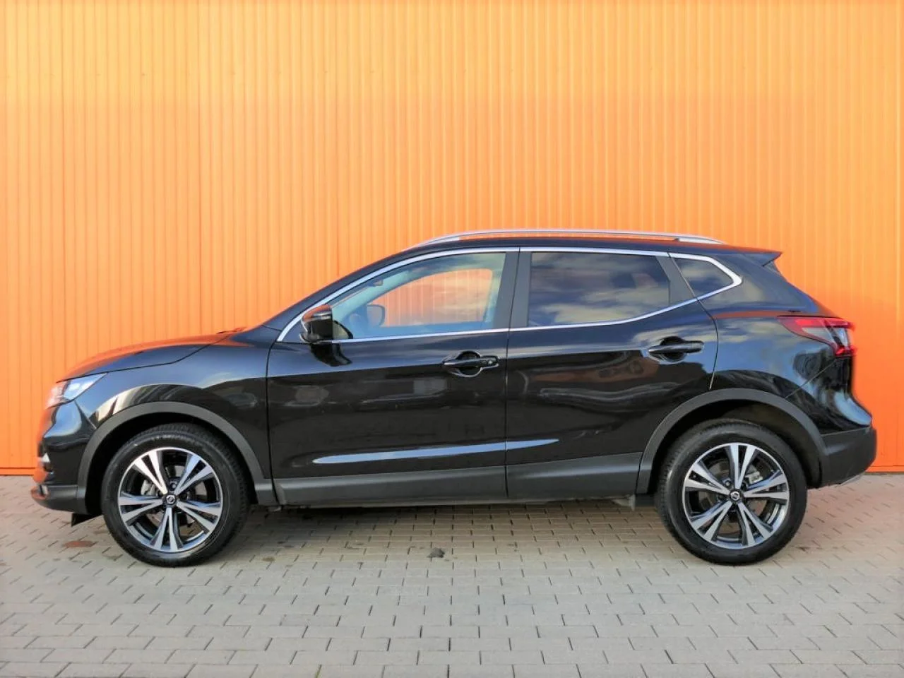 NISSAN QASHQAI - Miniature 3 sur 14 - Cliquer pour voir cette photo