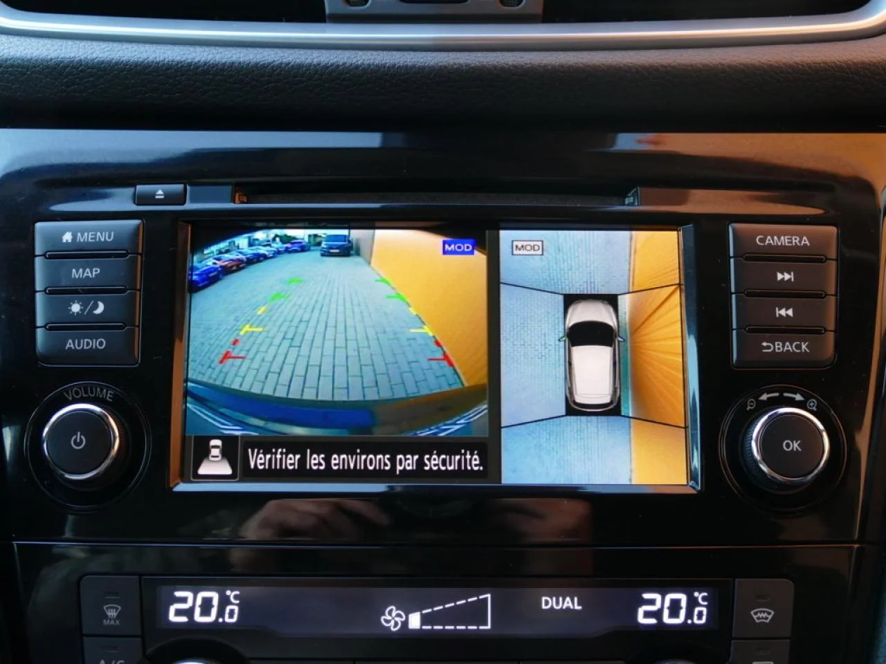 NISSAN QASHQAI - Miniature 6 sur 14 - Cliquer pour voir cette photo