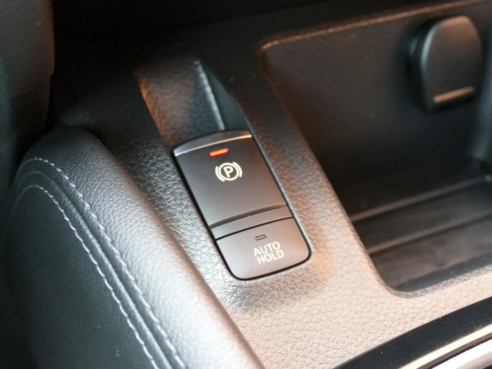 NISSAN QASHQAI - Miniature 13 sur 22 - Cliquer pour voir cette photo