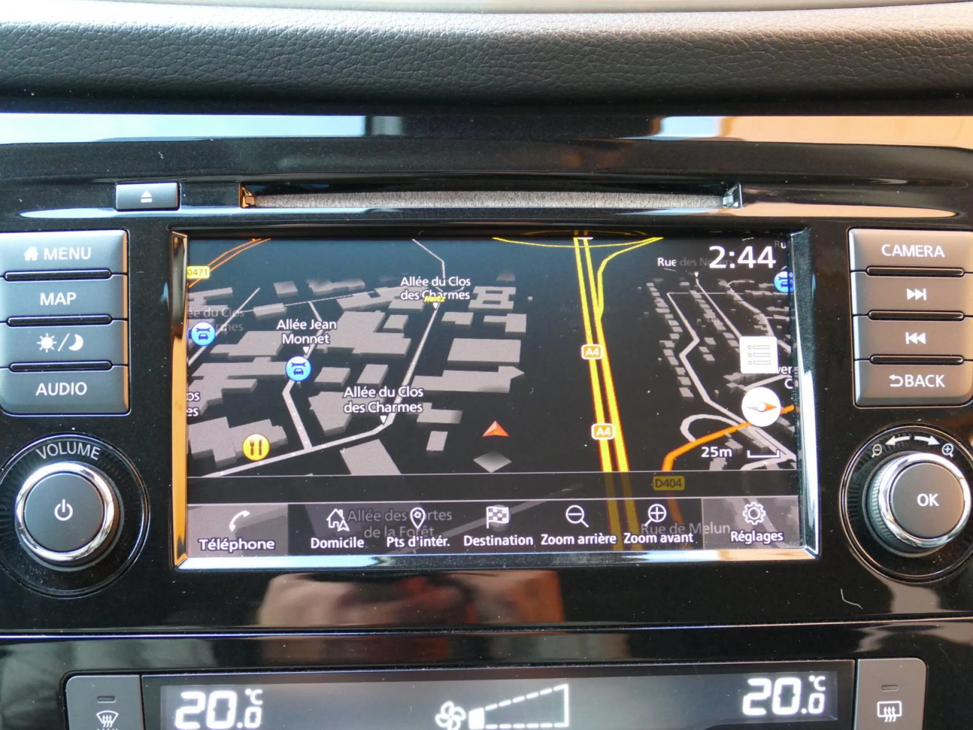 NISSAN QASHQAI - Miniature 9 sur 32 - Cliquer pour voir cette photo