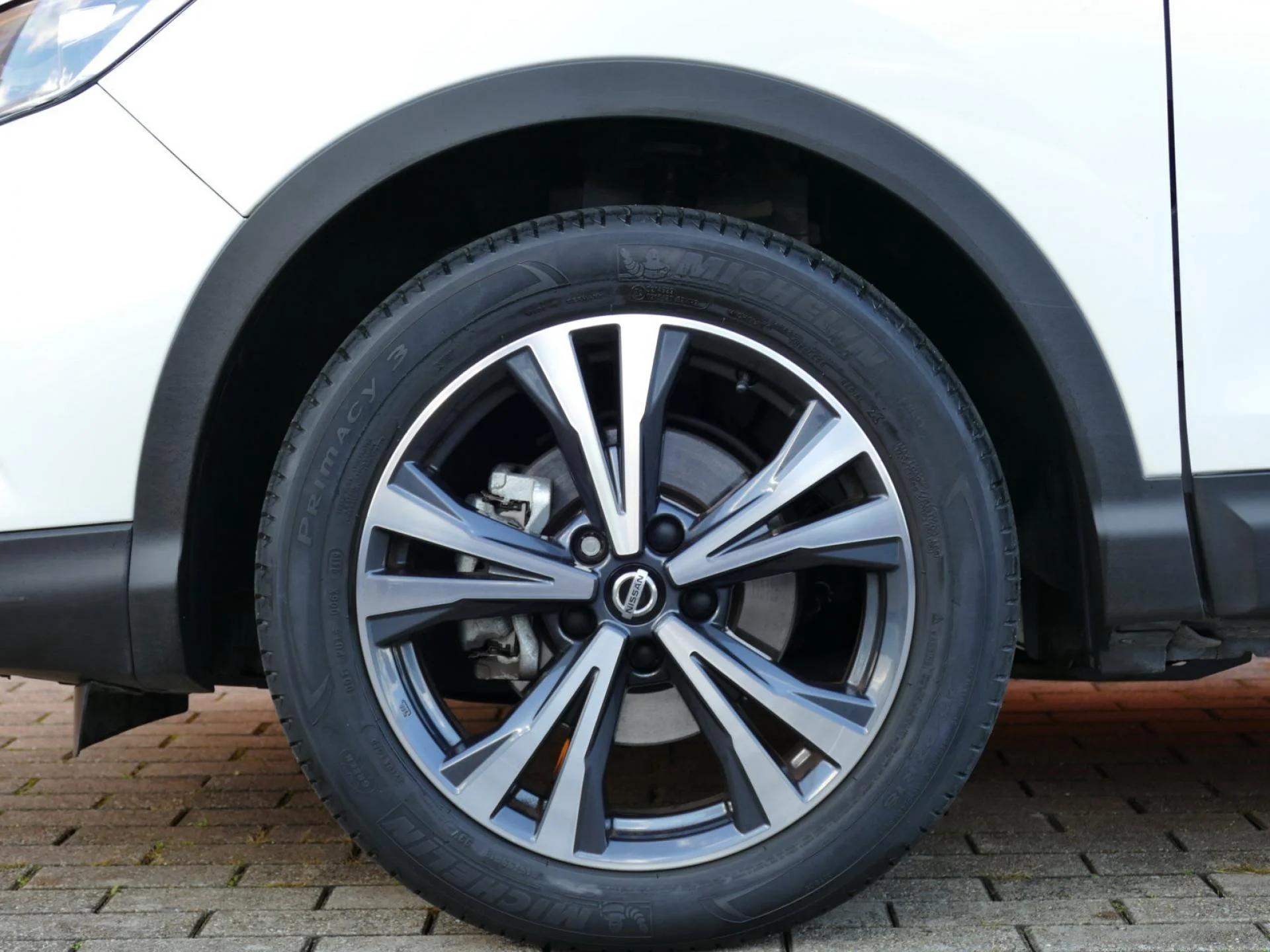 NISSAN QASHQAI - Miniature 31 sur 32 - Cliquer pour voir cette photo