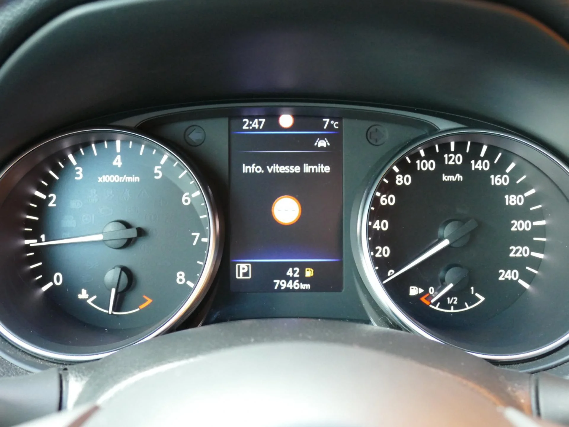 NISSAN QASHQAI - Miniature 14 sur 32 - Cliquer pour voir cette photo