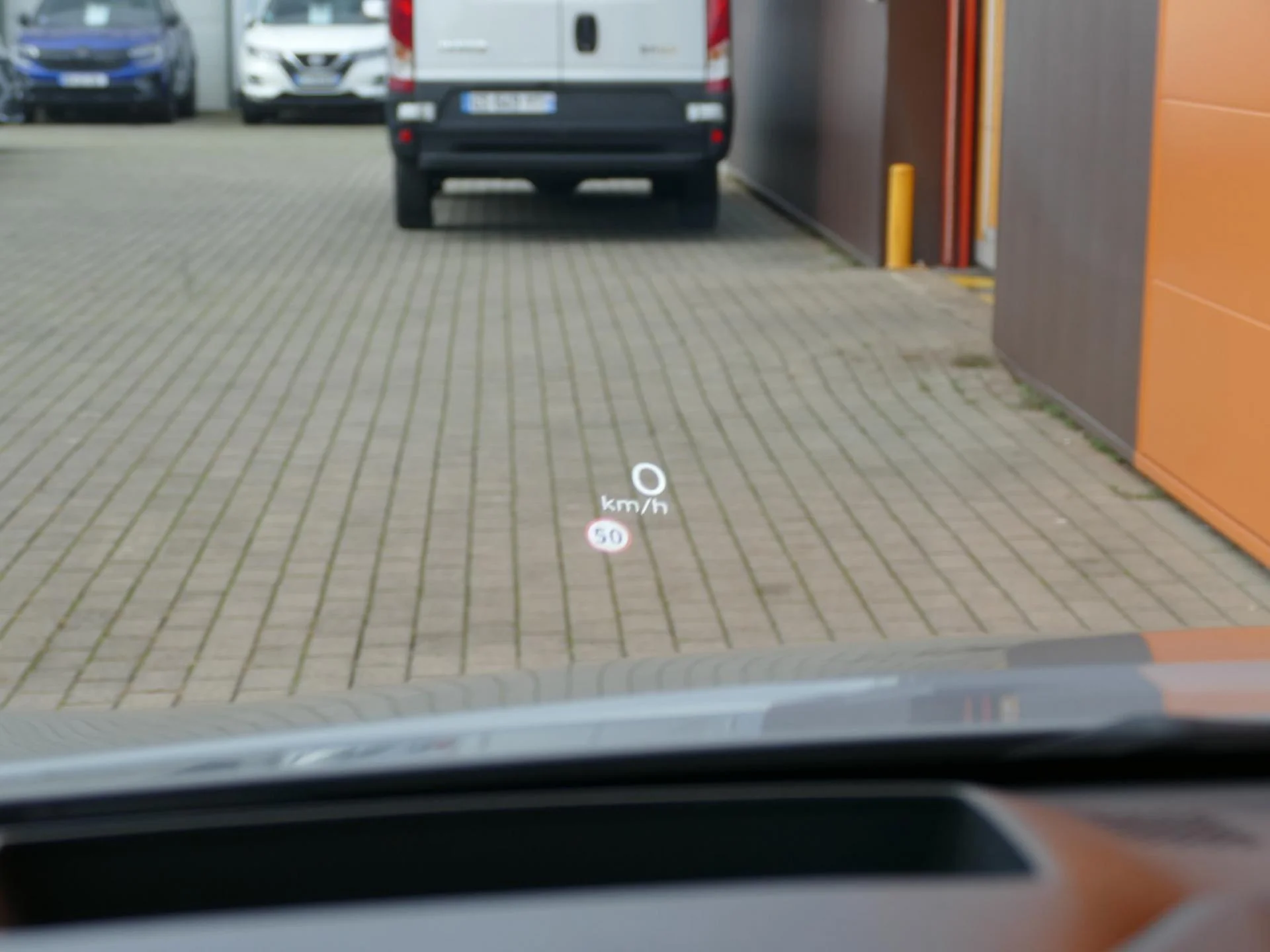 NISSAN QASHQAI - Miniature 17 sur 38 - Cliquer pour voir cette photo