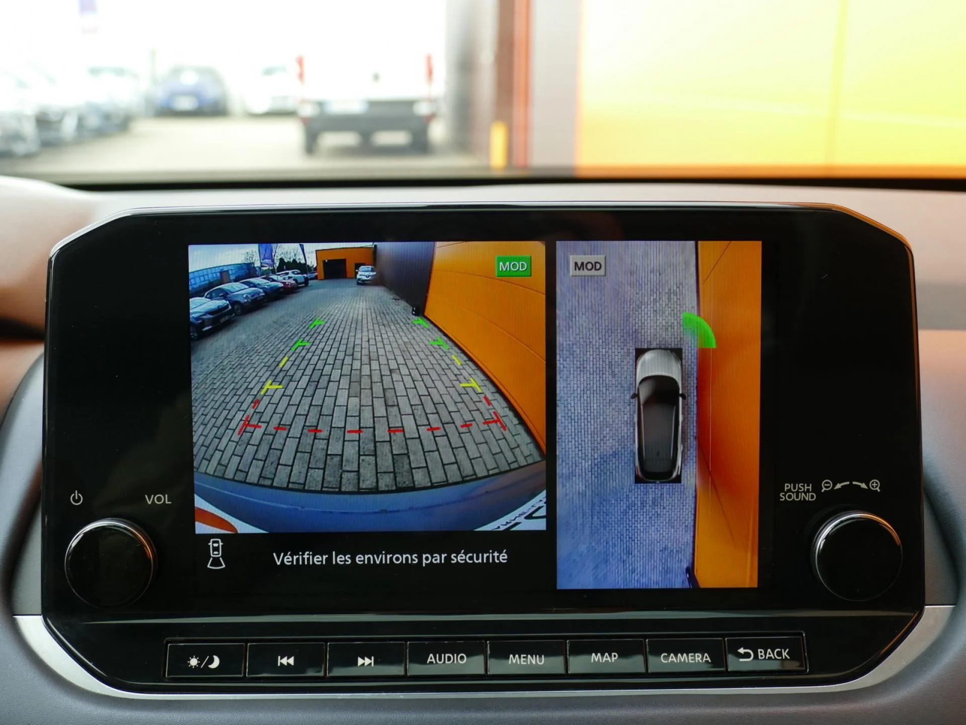 NISSAN QASHQAI - Miniature 10 sur 38 - Cliquer pour voir cette photo