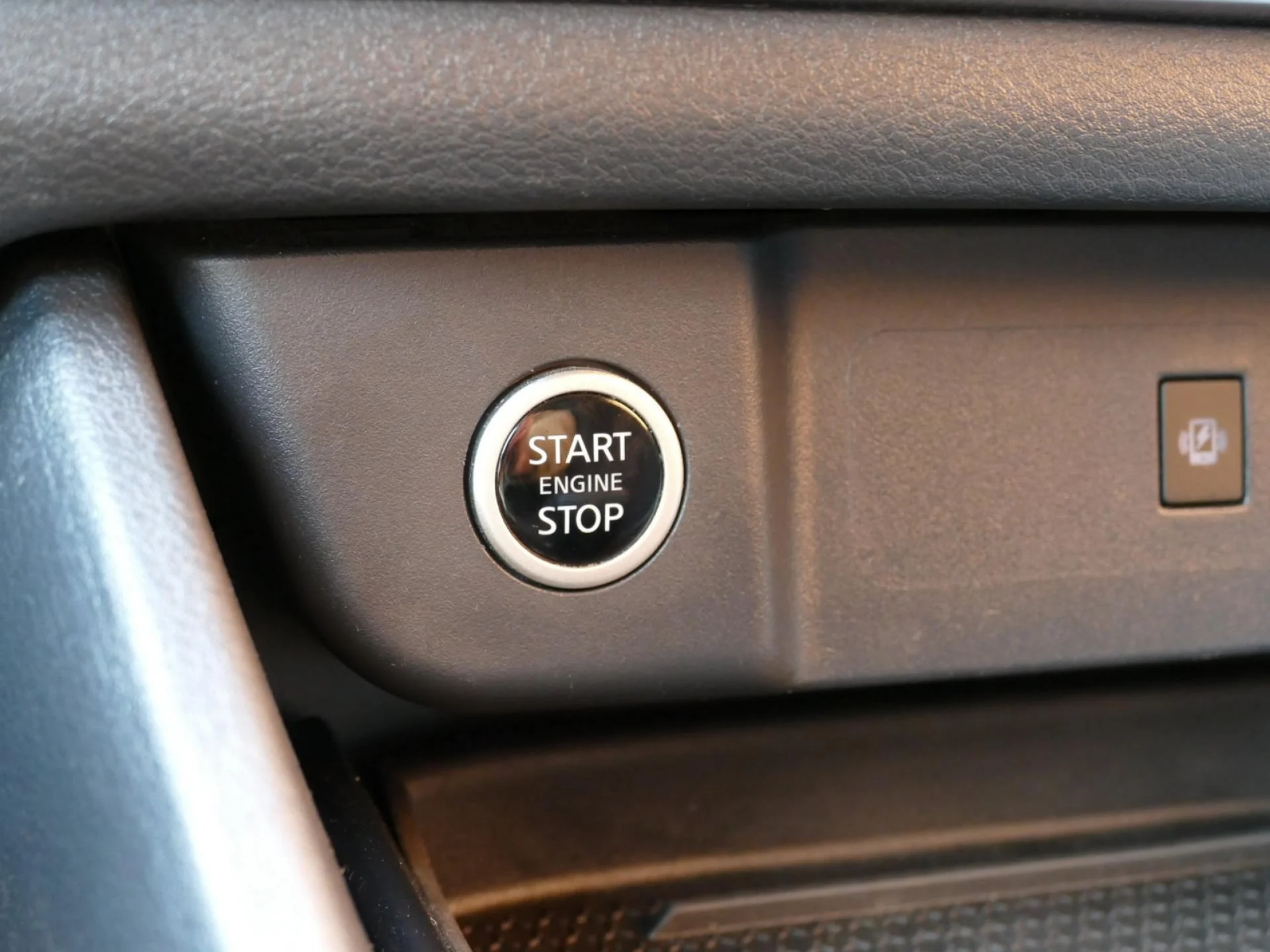 NISSAN QASHQAI - Miniature 18 sur 23 - Cliquer pour voir cette photo