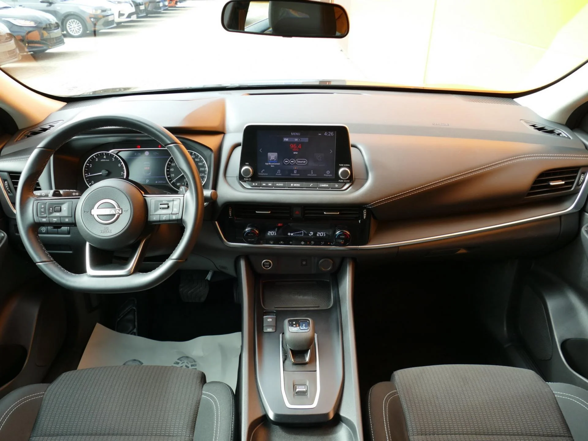 NISSAN QASHQAI - Miniature 5 sur 23 - Cliquer pour voir cette photo