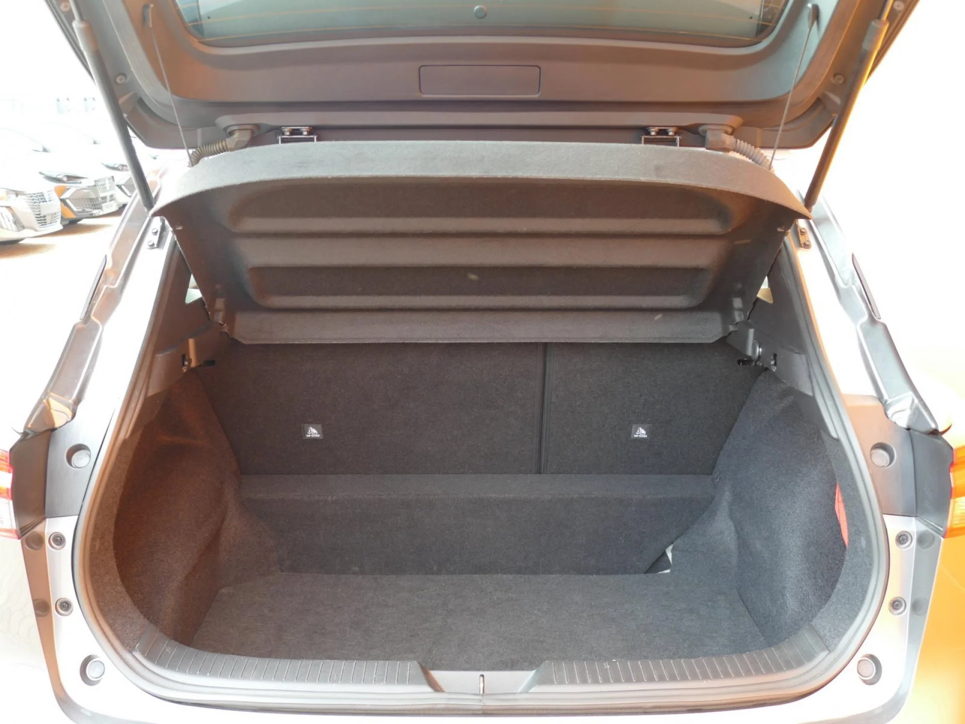 NISSAN QASHQAI - Miniature 8 sur 31 - Cliquer pour voir cette photo