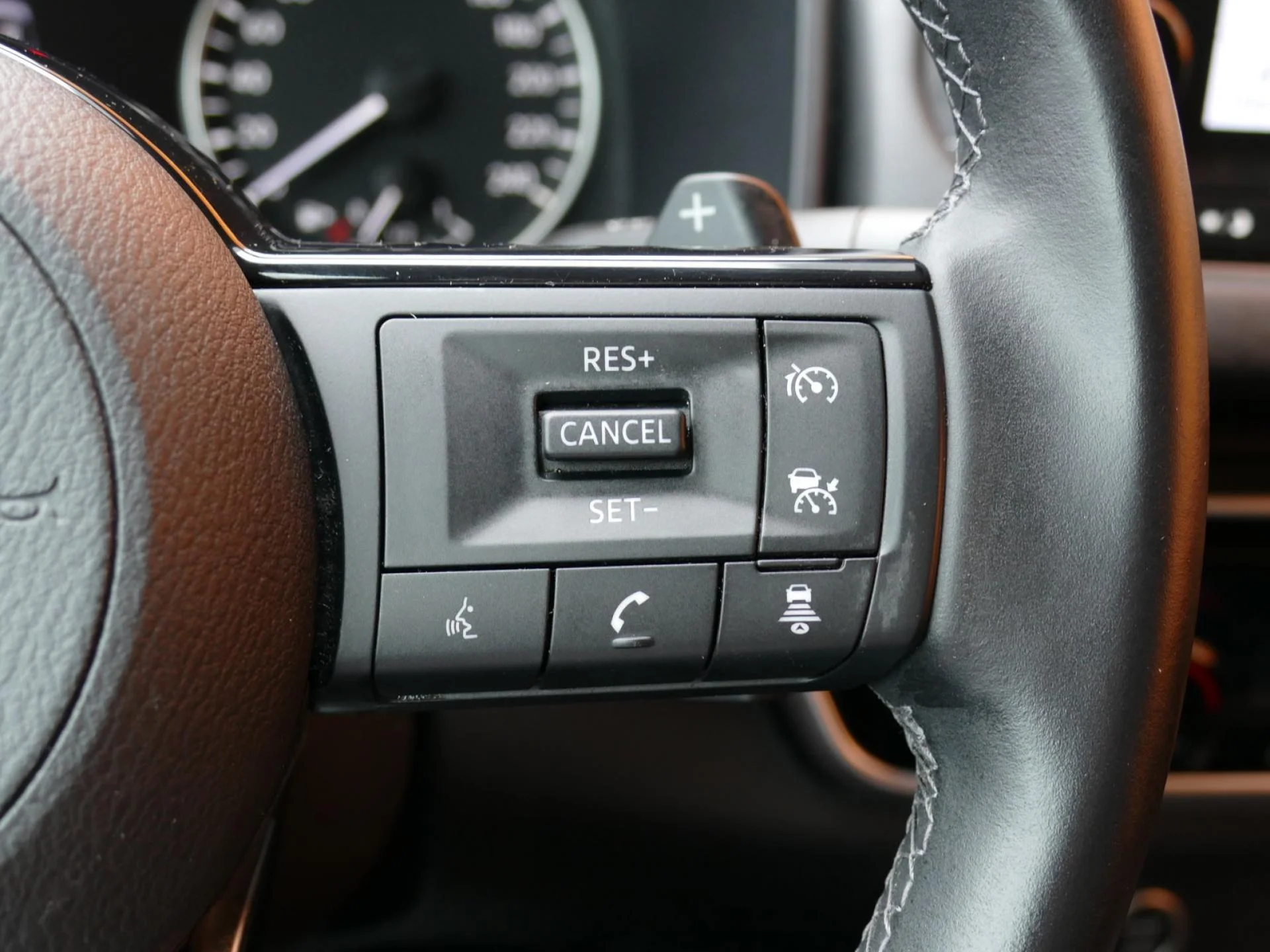 NISSAN QASHQAI - Miniature 14 sur 30 - Cliquer pour voir cette photo