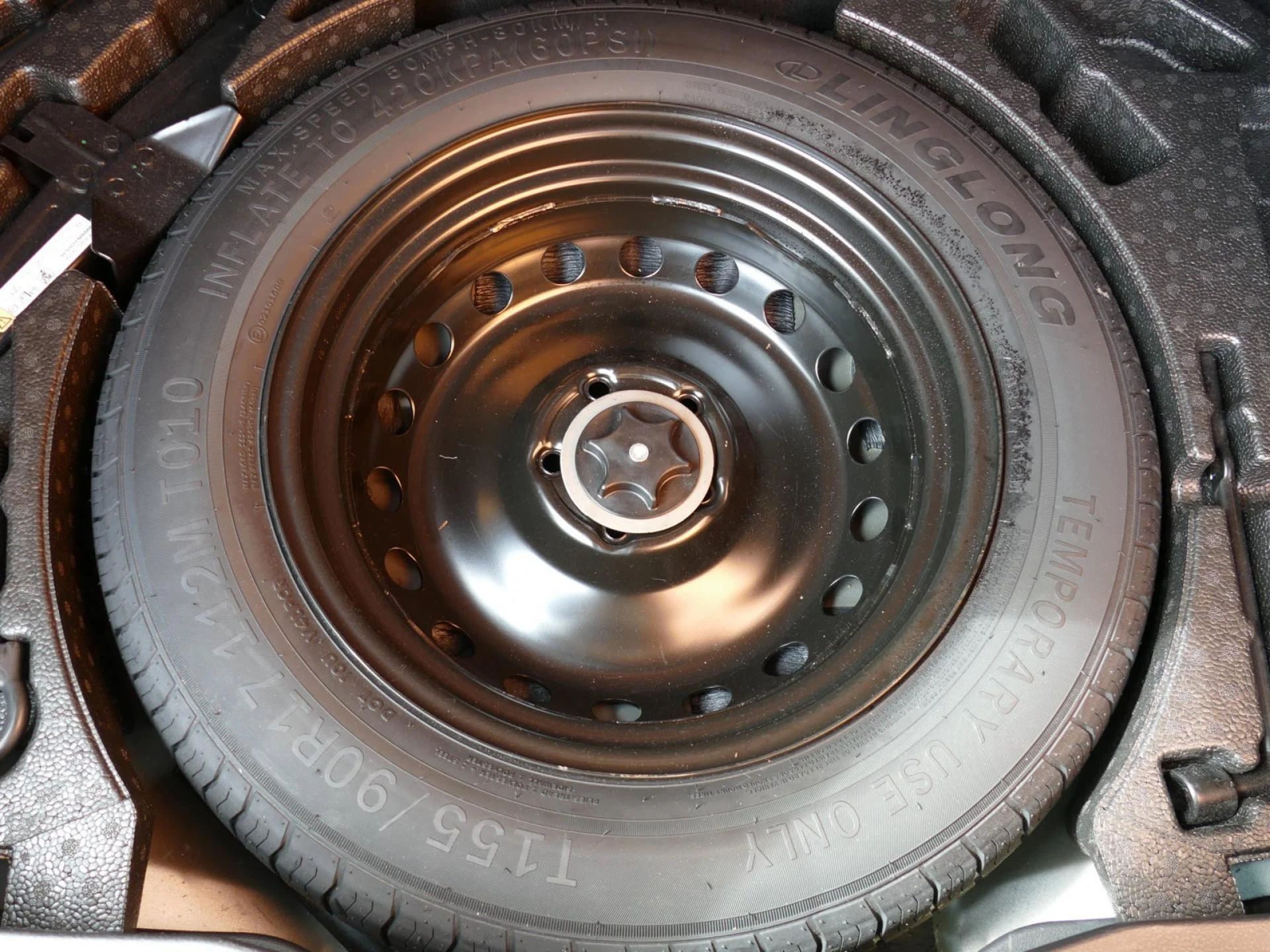 NISSAN QASHQAI - Miniature 26 sur 32 - Cliquer pour voir cette photo