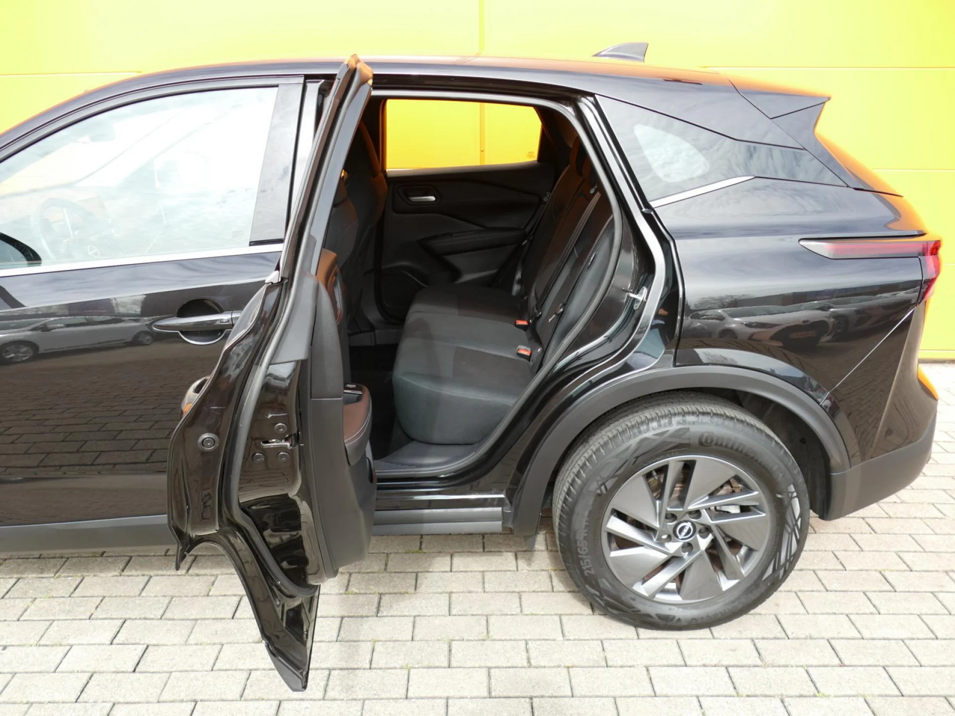 NISSAN QASHQAI - Miniature 24 sur 32 - Cliquer pour voir cette photo