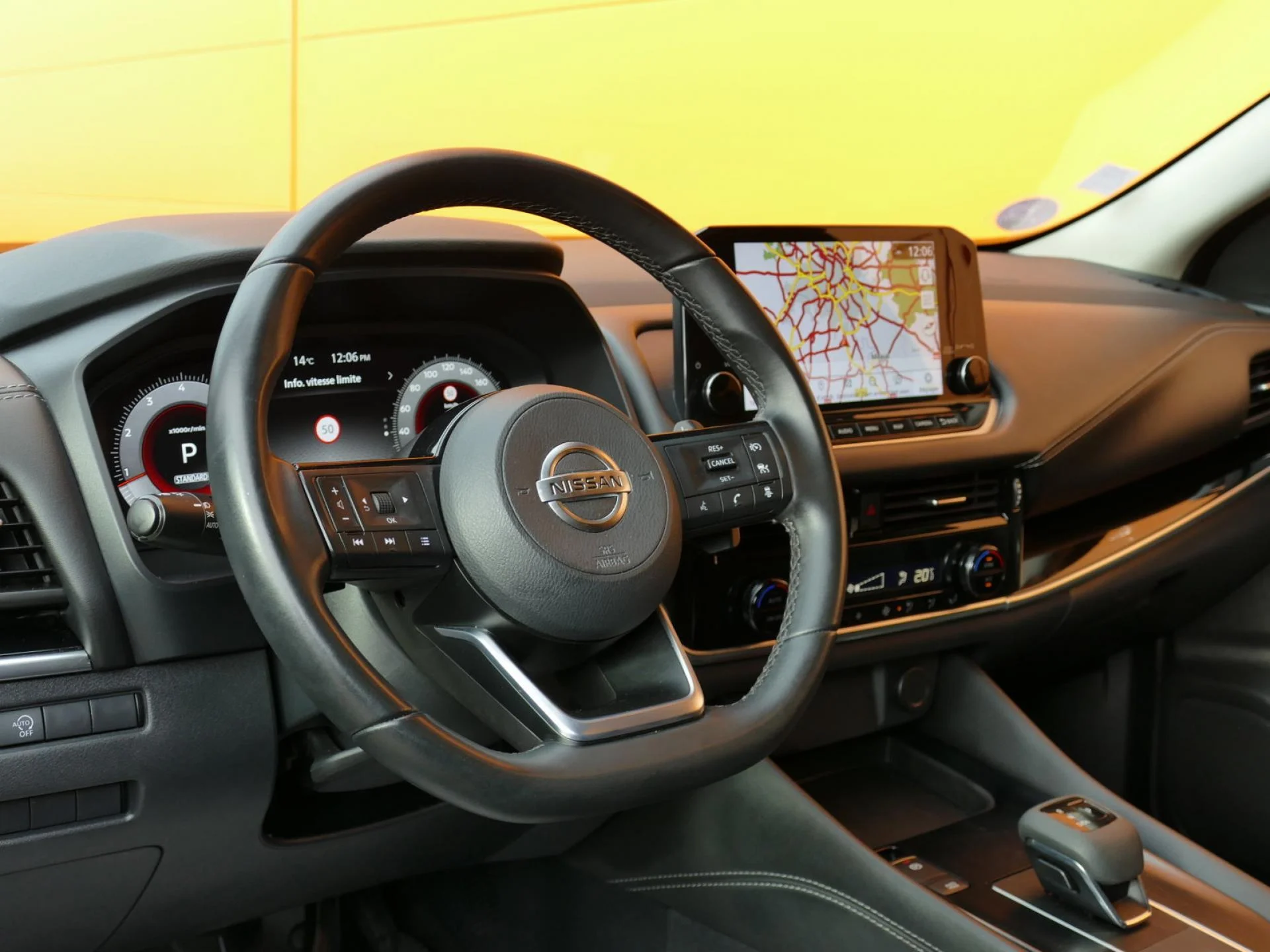 NISSAN QASHQAI - Miniature 13 sur 32 - Cliquer pour voir cette photo