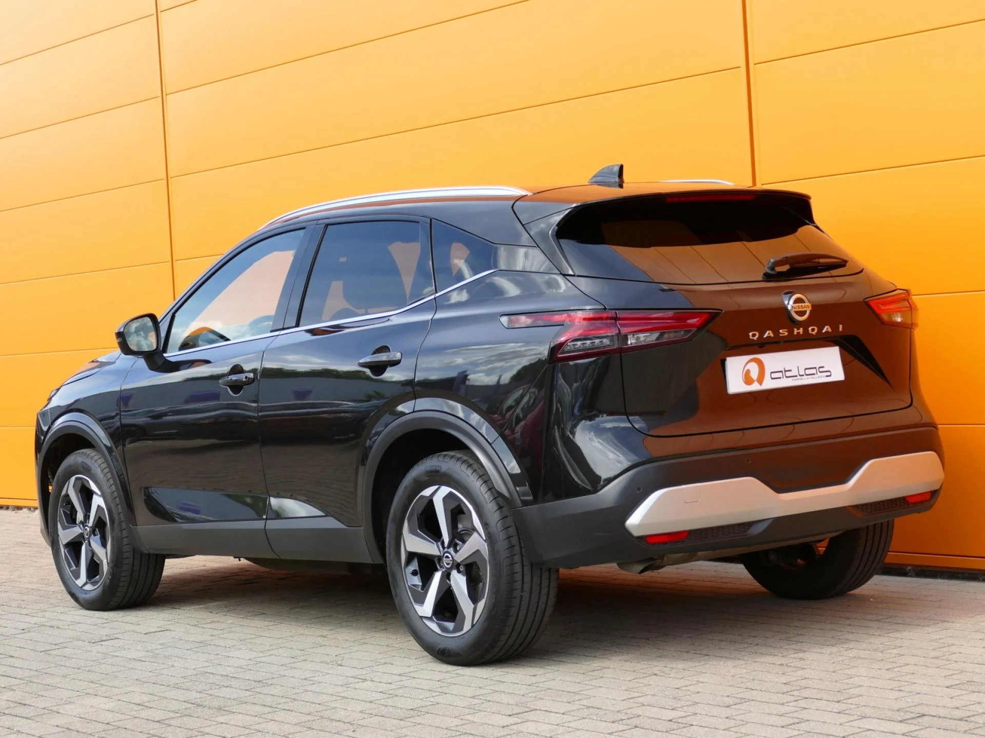 NISSAN QASHQAI - Miniature 4 sur 39 - Cliquer pour voir cette photo