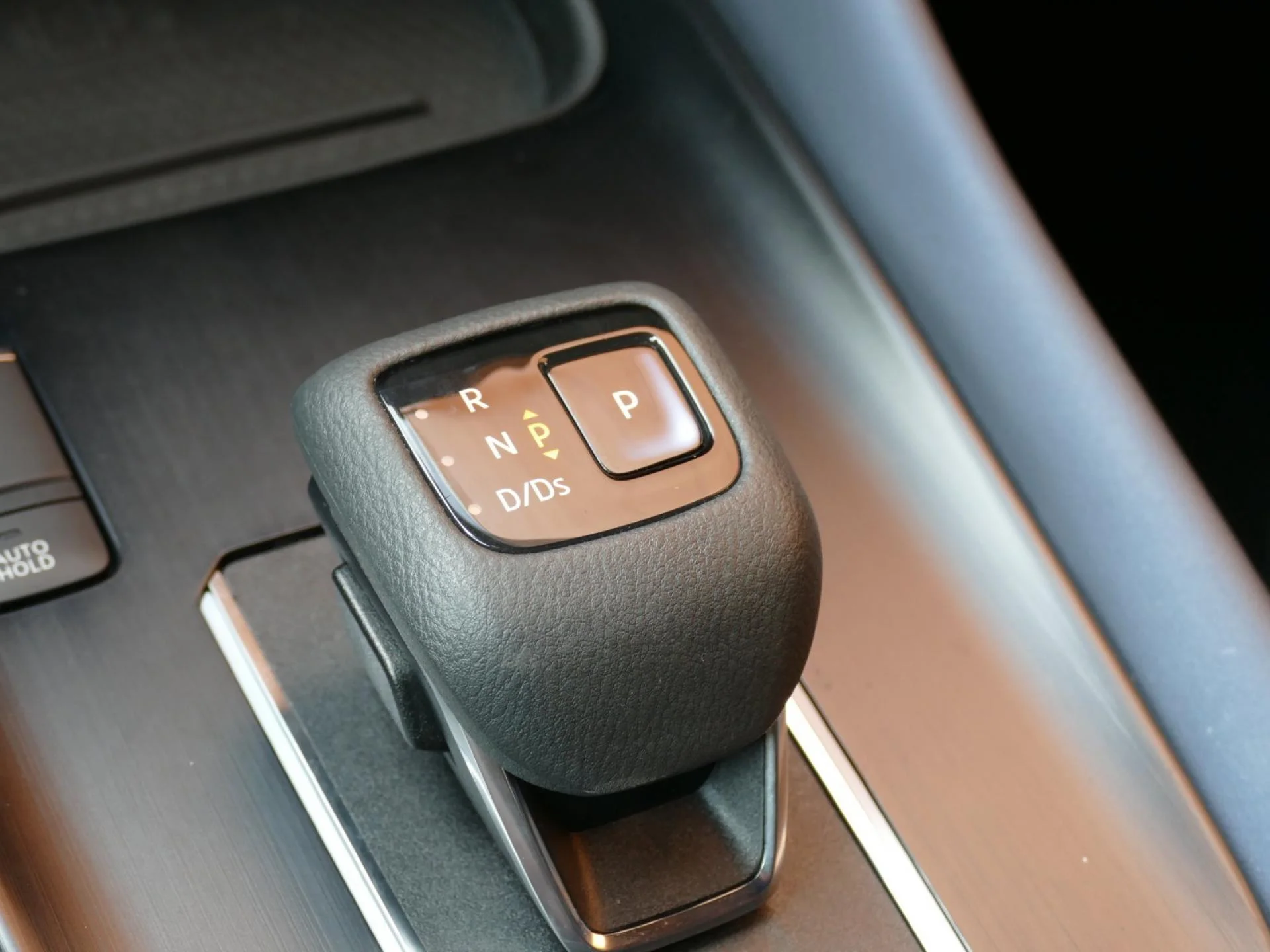 NISSAN QASHQAI - Miniature 20 sur 39 - Cliquer pour voir cette photo