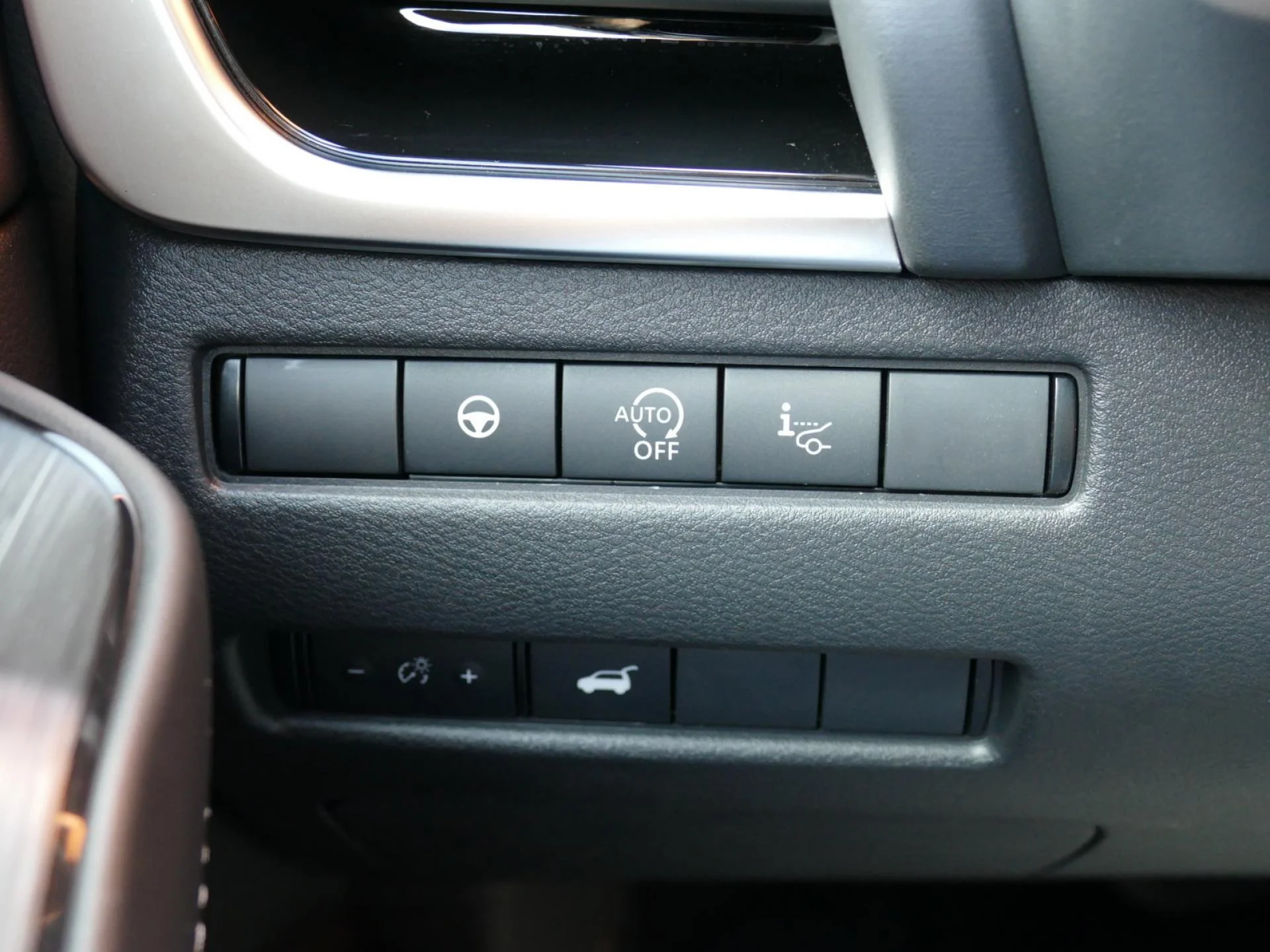 NISSAN QASHQAI - Miniature 22 sur 39 - Cliquer pour voir cette photo