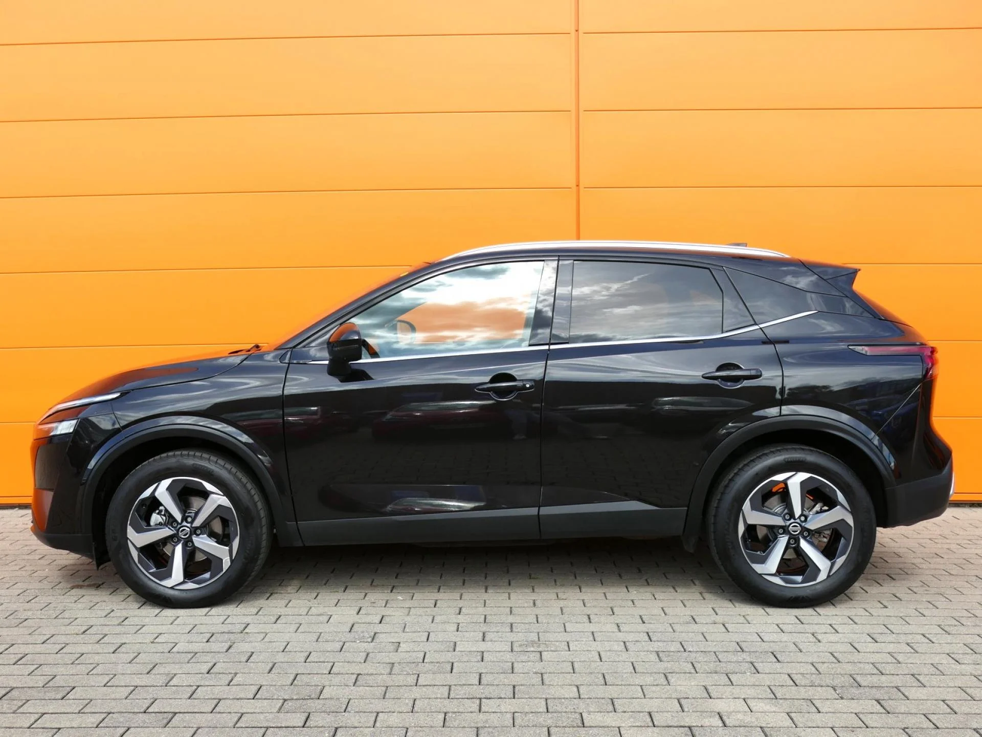 NISSAN QASHQAI - Miniature 3 sur 39 - Cliquer pour voir cette photo