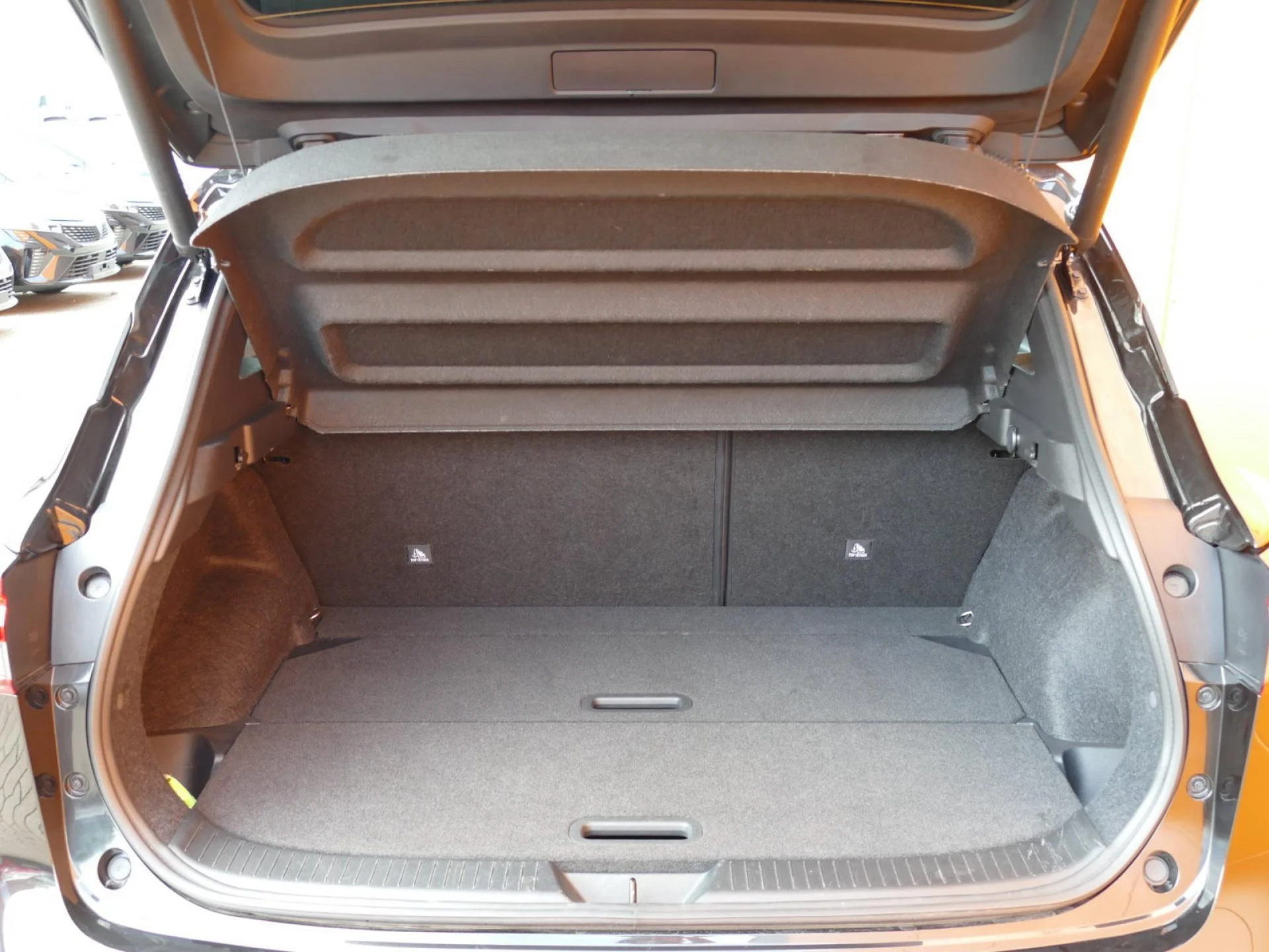 NISSAN QASHQAI - Miniature 8 sur 39 - Cliquer pour voir cette photo