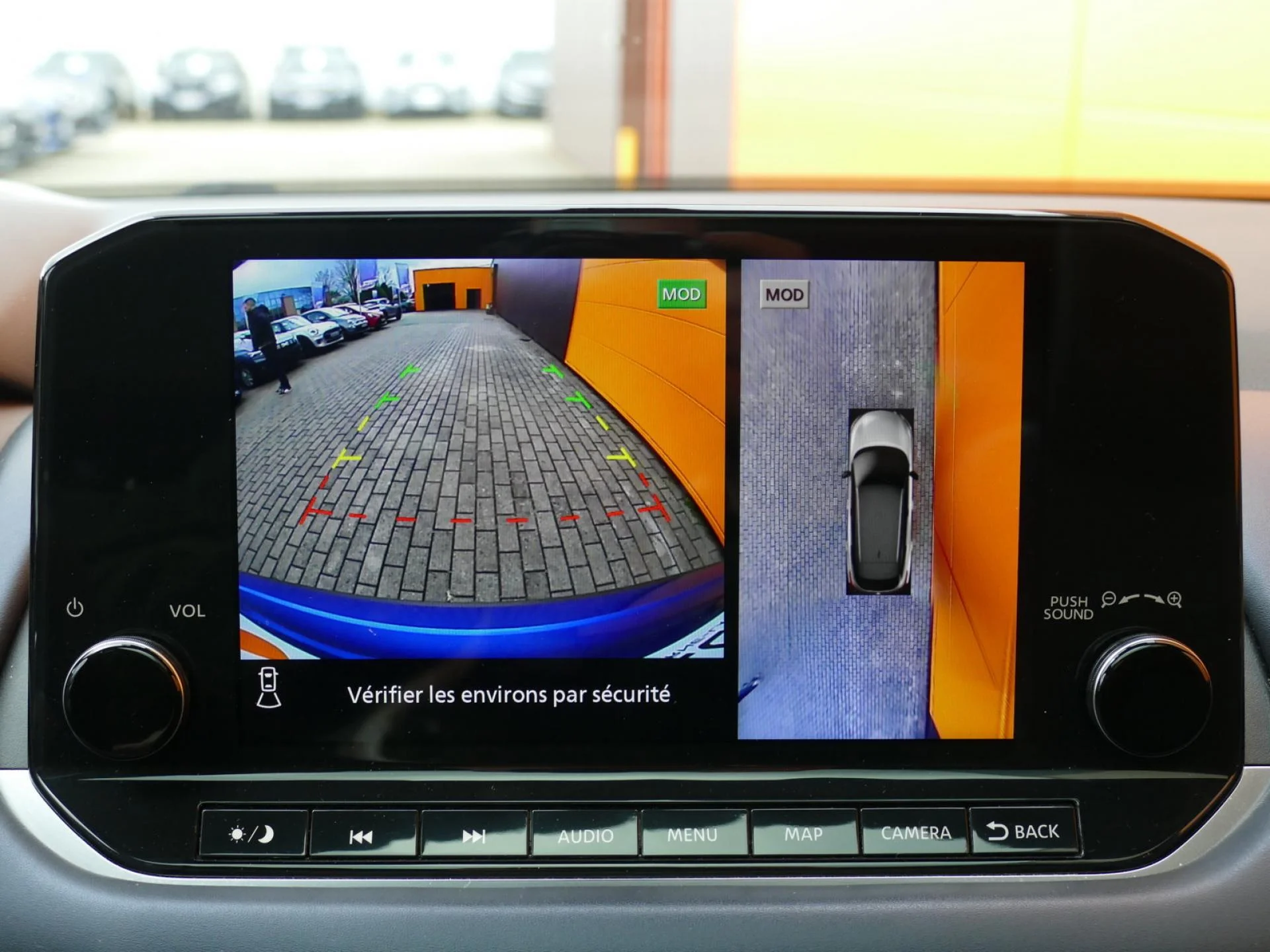NISSAN QASHQAI - Miniature 10 sur 36 - Cliquer pour voir cette photo