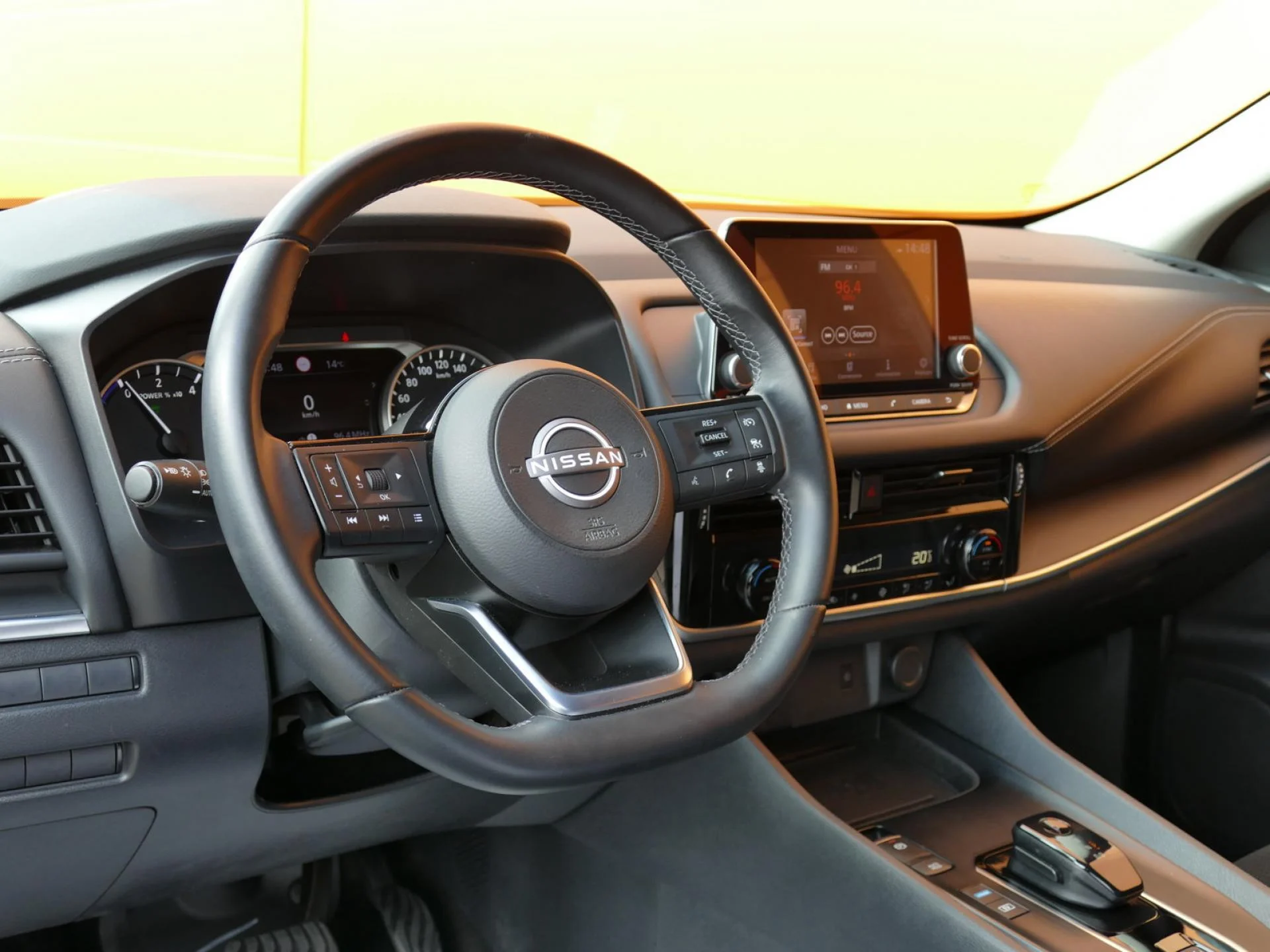 NISSAN QASHQAI - Miniature 13 sur 34 - Cliquer pour voir cette photo