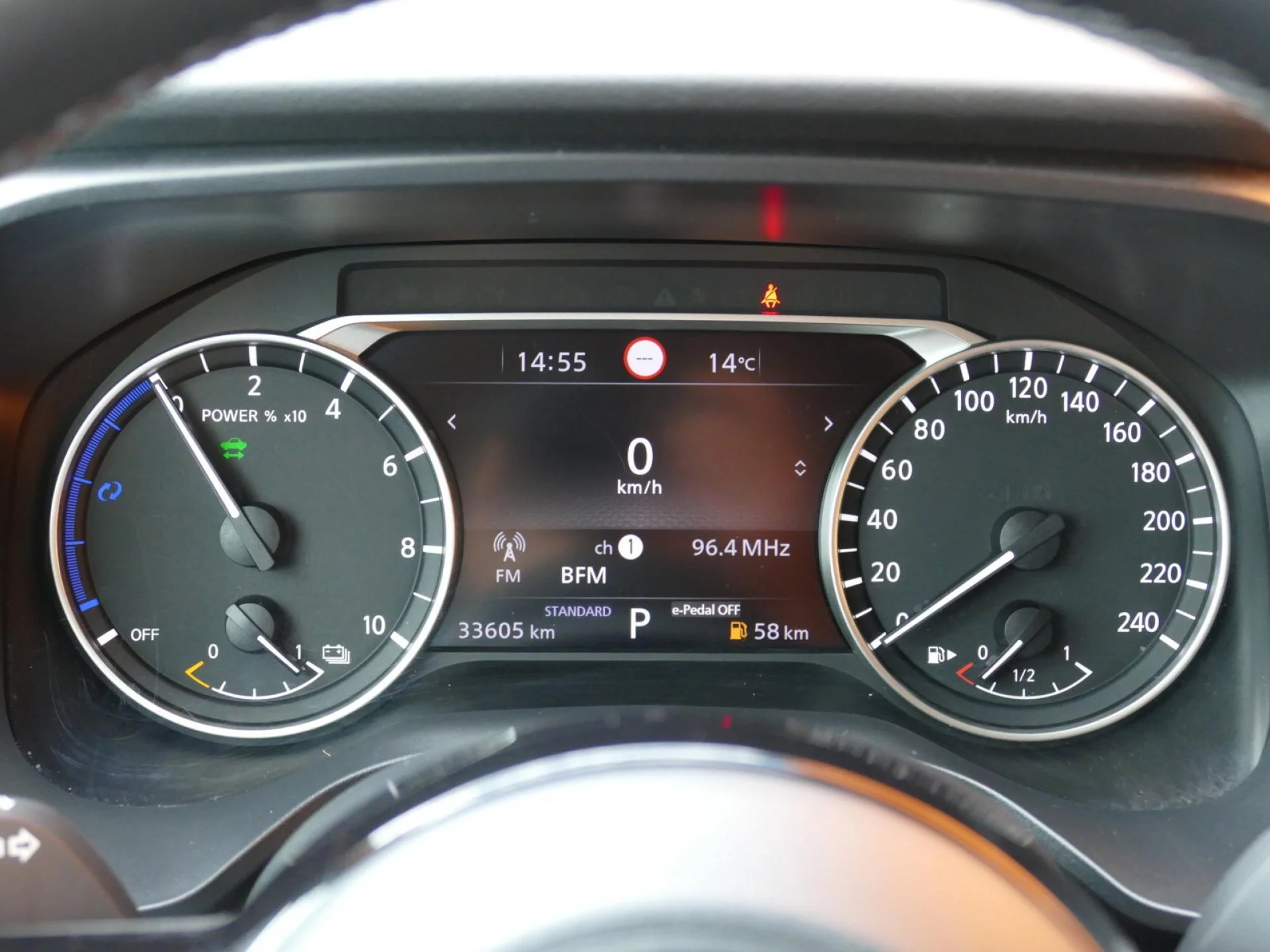 NISSAN QASHQAI - Miniature 14 sur 34 - Cliquer pour voir cette photo