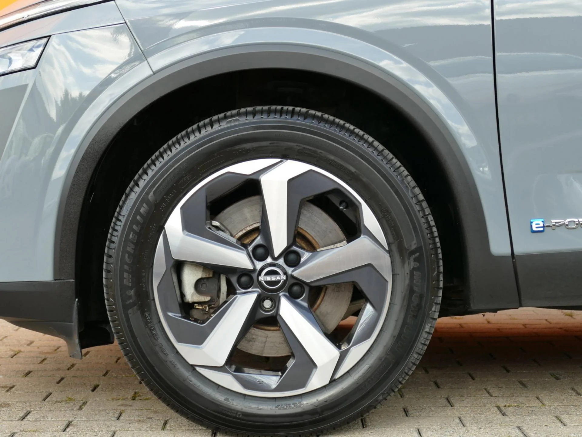 NISSAN QASHQAI - Miniature 33 sur 34 - Cliquer pour voir cette photo