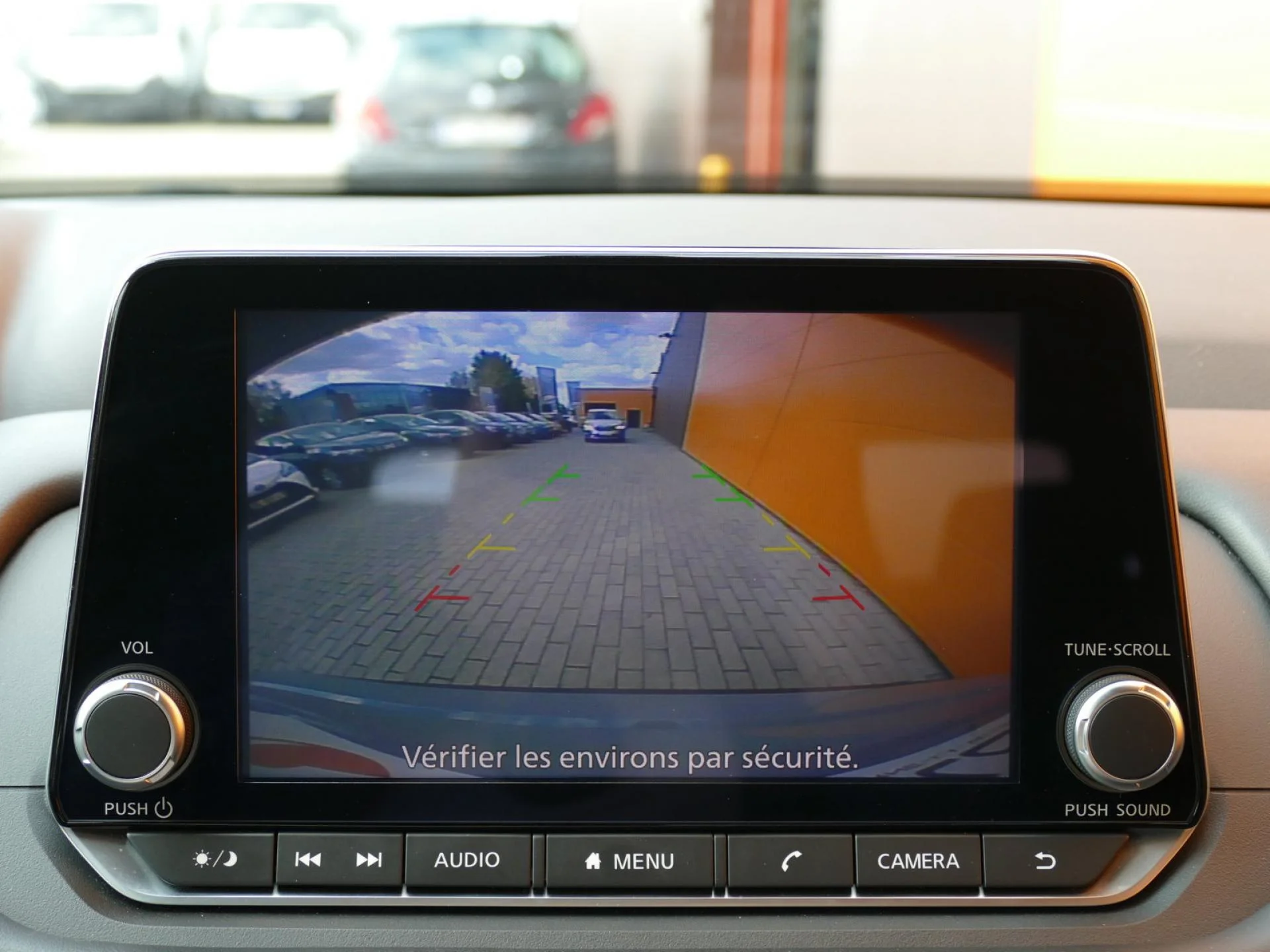 NISSAN QASHQAI - Miniature 9 sur 34 - Cliquer pour voir cette photo