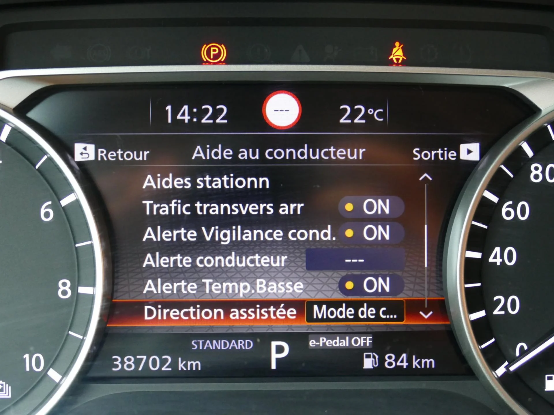 NISSAN QASHQAI - Miniature 17 sur 35 - Cliquer pour voir cette photo