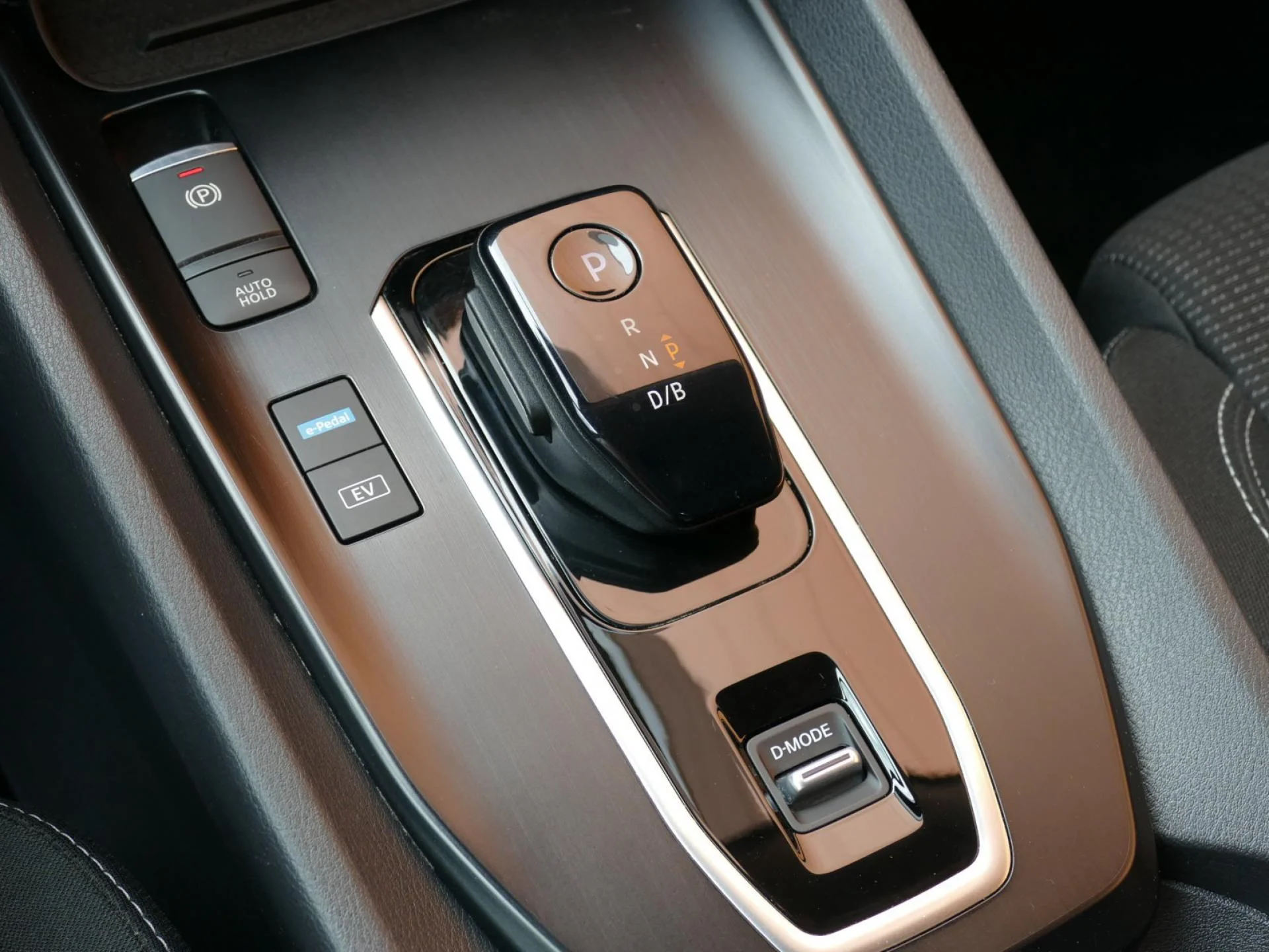 NISSAN QASHQAI - Miniature 19 sur 35 - Cliquer pour voir cette photo