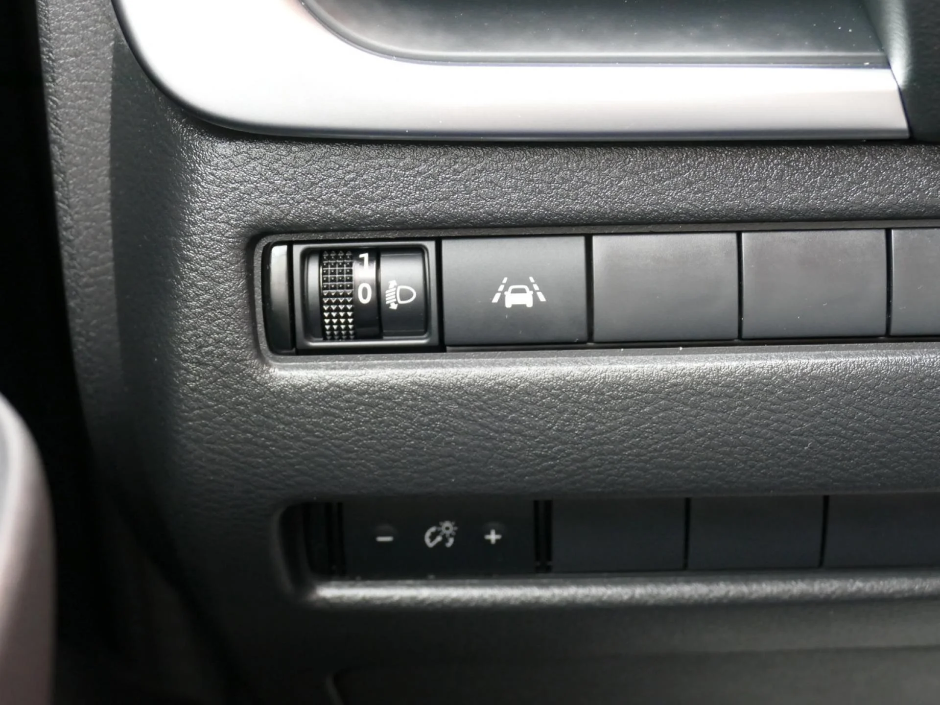 NISSAN QASHQAI - Miniature 15 sur 33 - Cliquer pour voir cette photo
