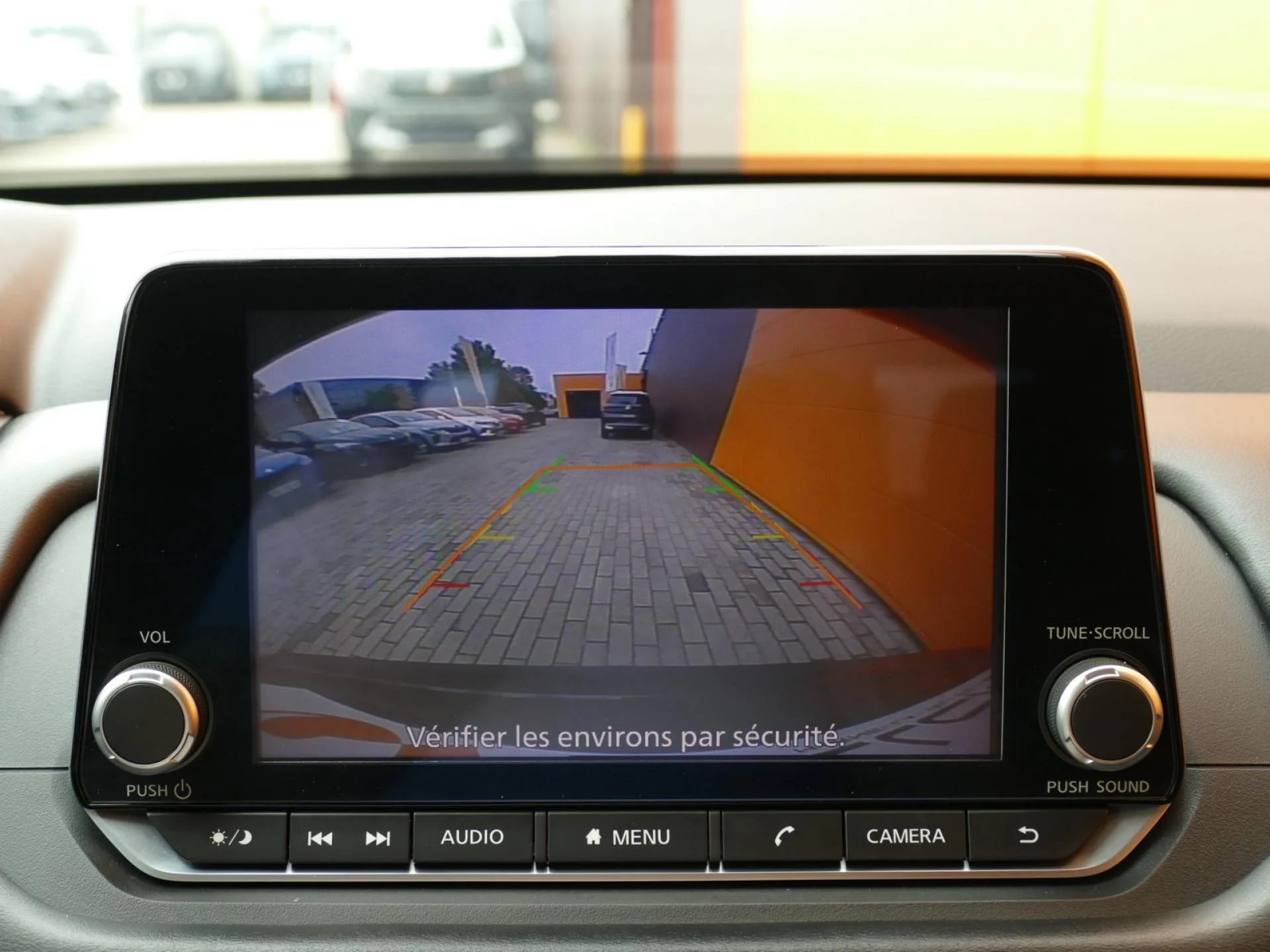 NISSAN QASHQAI - Miniature 9 sur 33 - Cliquer pour voir cette photo