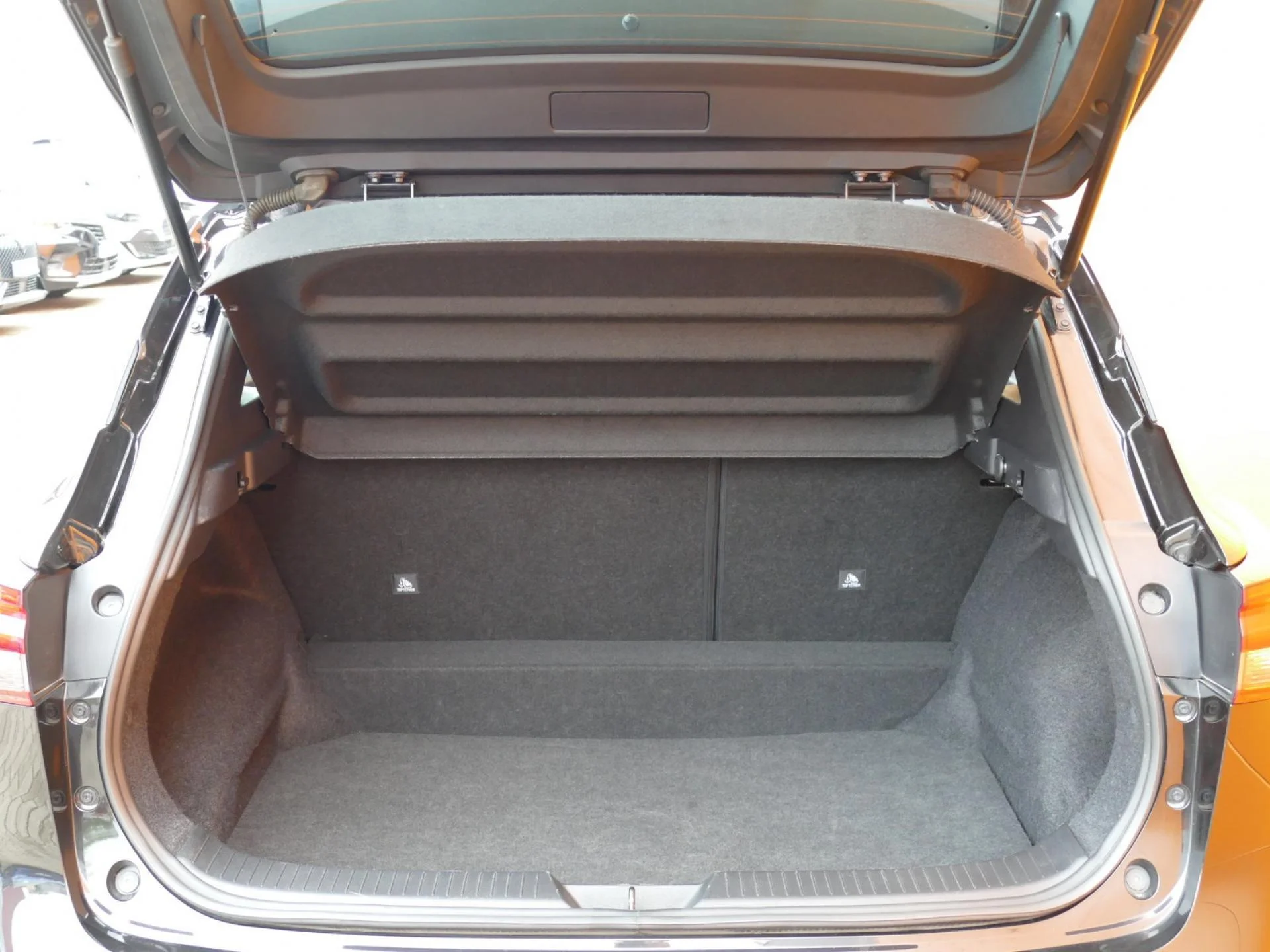 NISSAN QASHQAI - Miniature 8 sur 33 - Cliquer pour voir cette photo