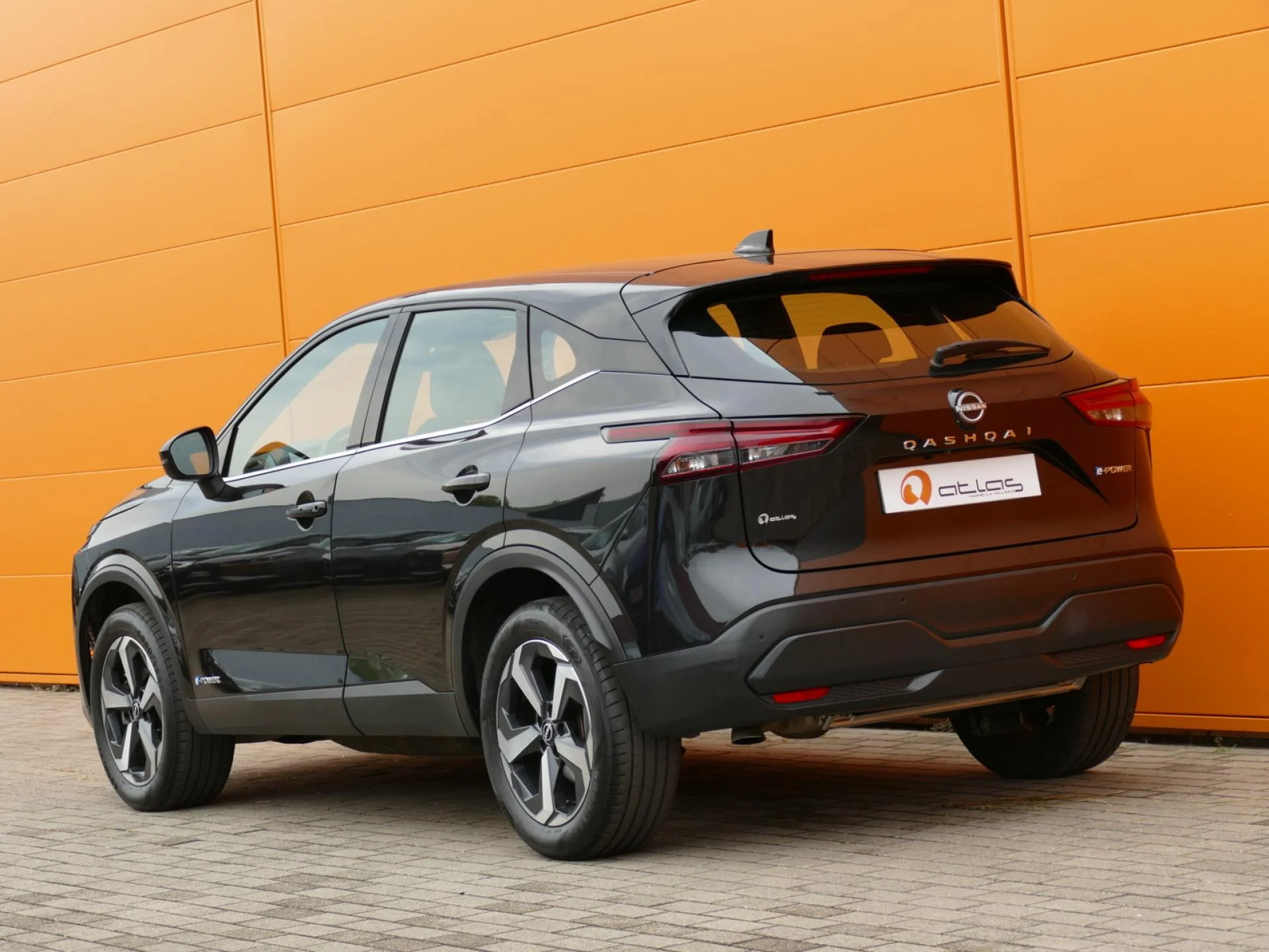 NISSAN QASHQAI - Miniature 4 sur 33 - Cliquer pour voir cette photo