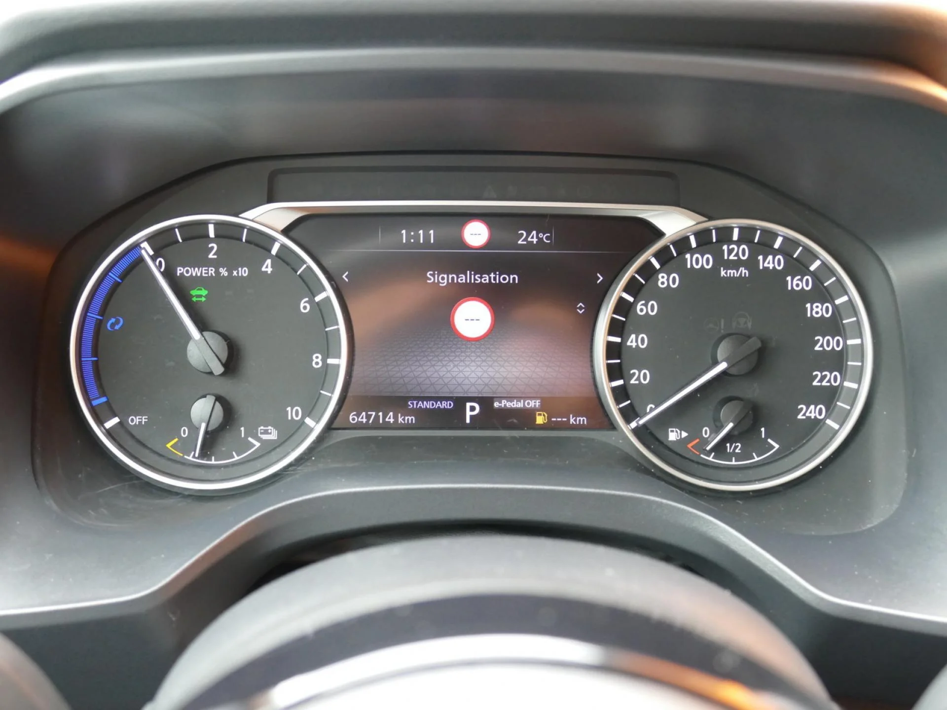 NISSAN QASHQAI - Miniature 14 sur 33 - Cliquer pour voir cette photo
