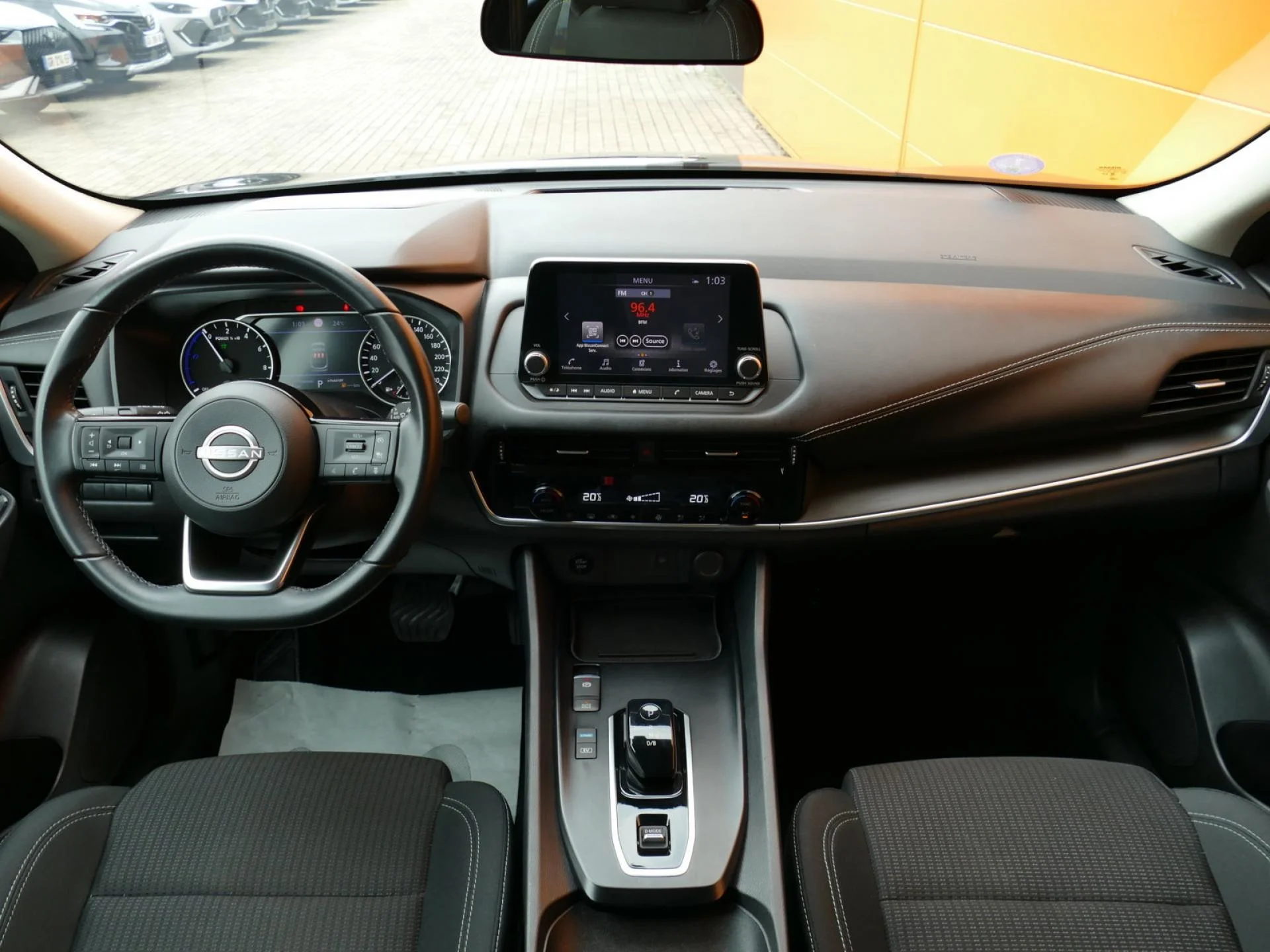 NISSAN QASHQAI - Miniature 5 sur 33 - Cliquer pour voir cette photo