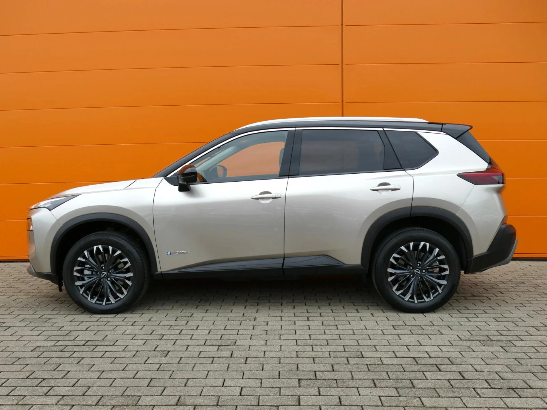 NISSAN X-TRAIL - Miniature 4 sur 39 - Cliquer pour voir cette photo