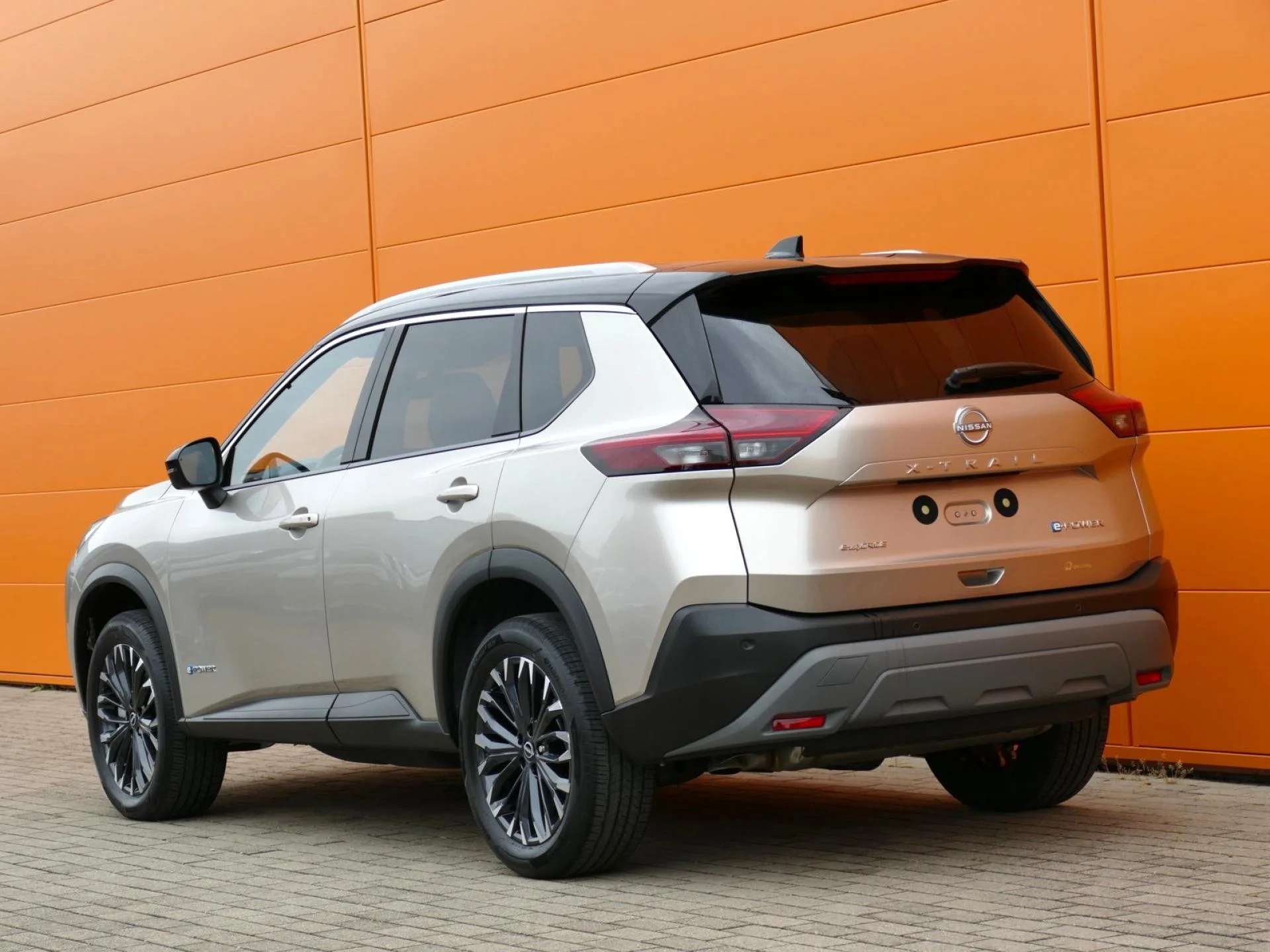 NISSAN X-TRAIL - Miniature 5 sur 39 - Cliquer pour voir cette photo