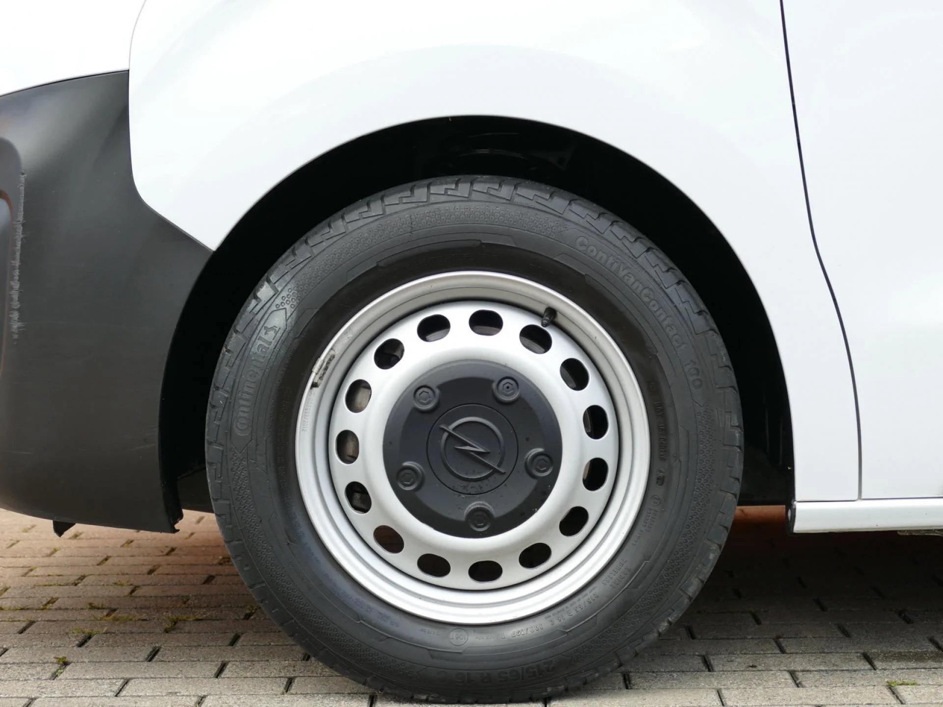 OPEL VIVARO - Miniature 4 sur 32 - Cliquer pour voir cette photo
