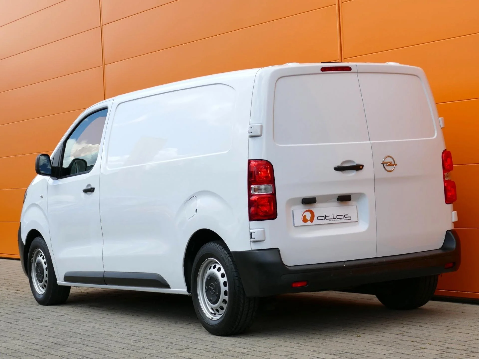 OPEL VIVARO - Miniature 19 sur 32 - Cliquer pour voir cette photo
