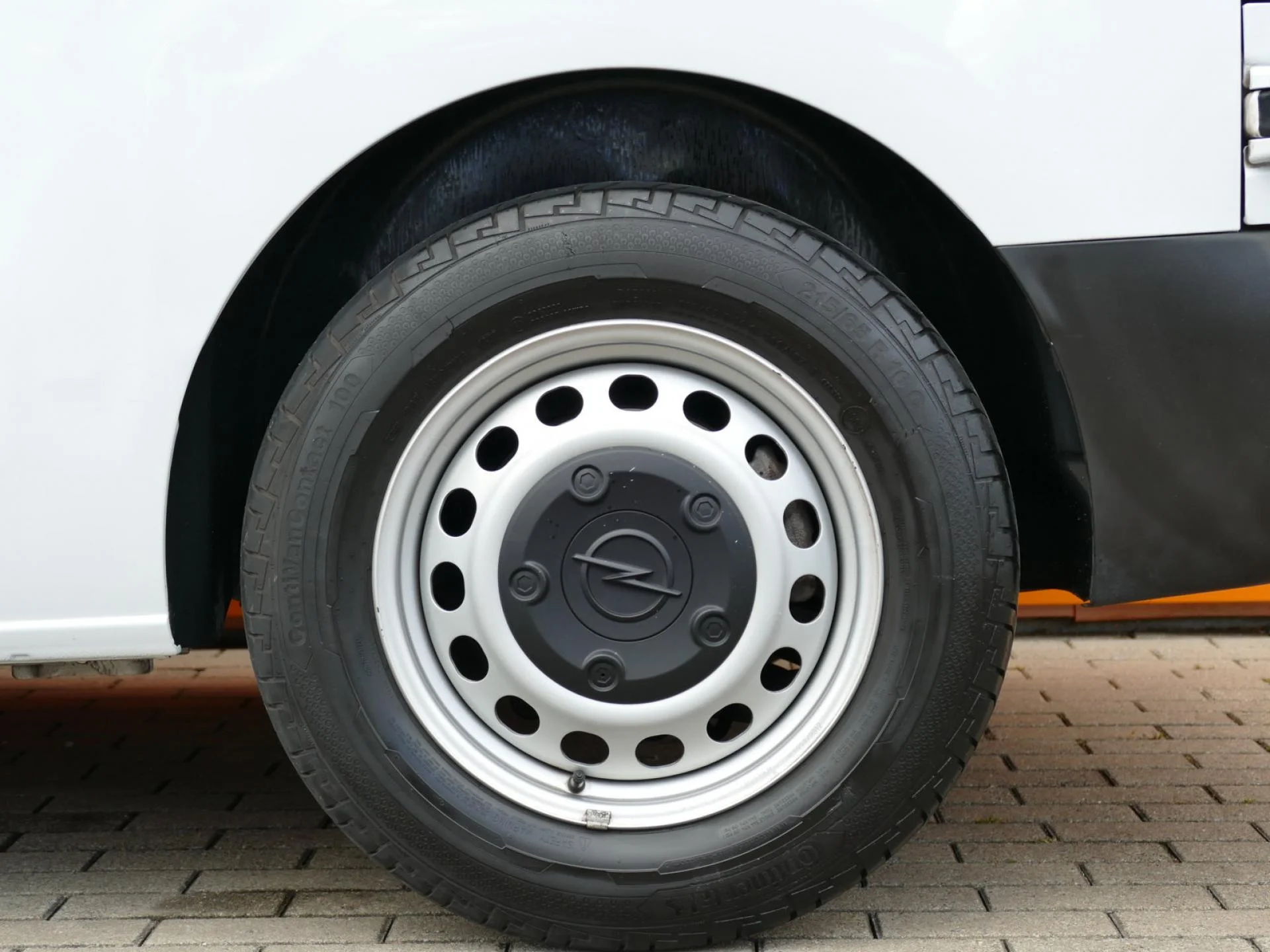 OPEL VIVARO - Miniature 30 sur 32 - Cliquer pour voir cette photo