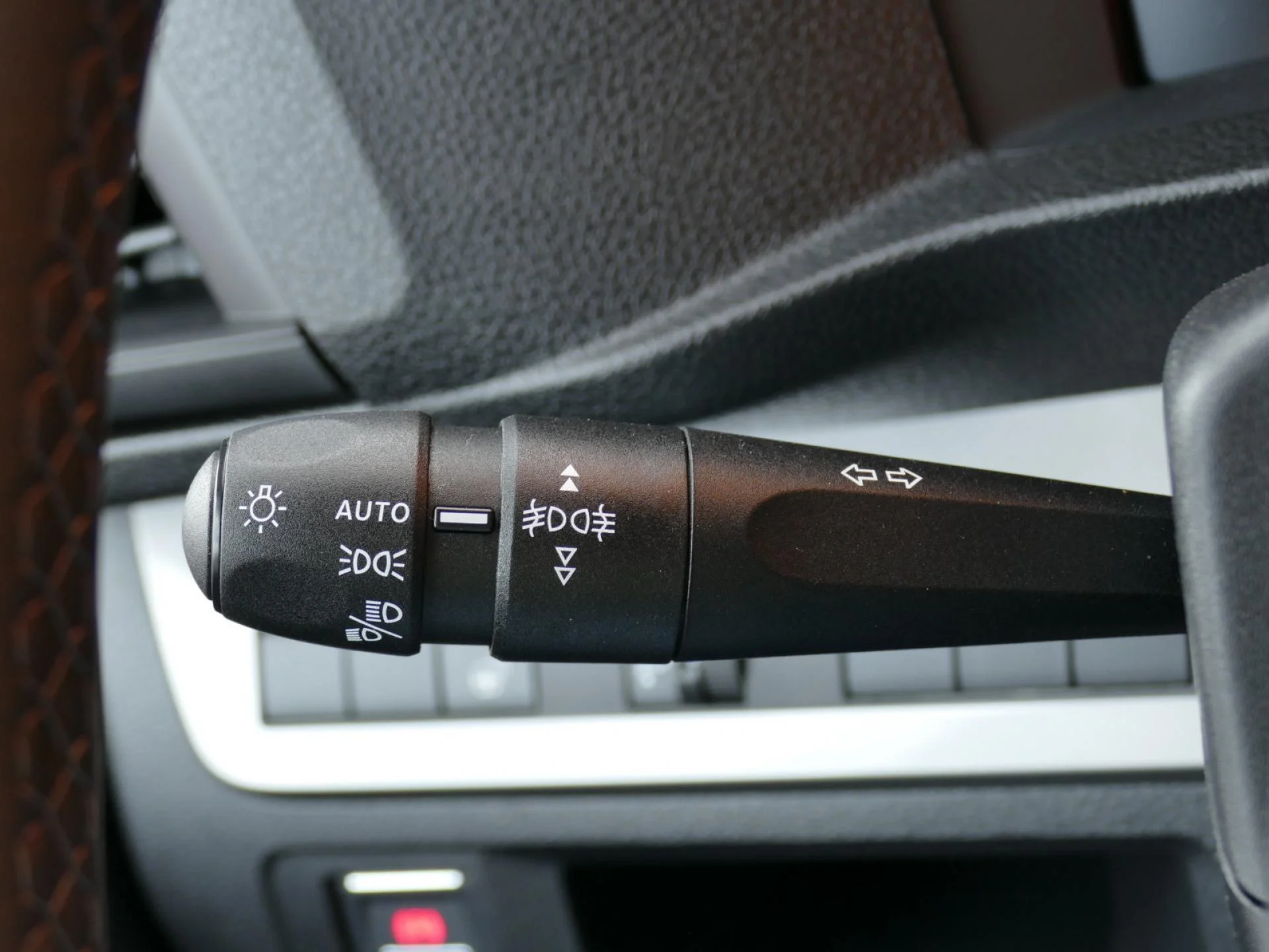 OPEL VIVARO - Miniature 24 sur 36 - Cliquer pour voir cette photo