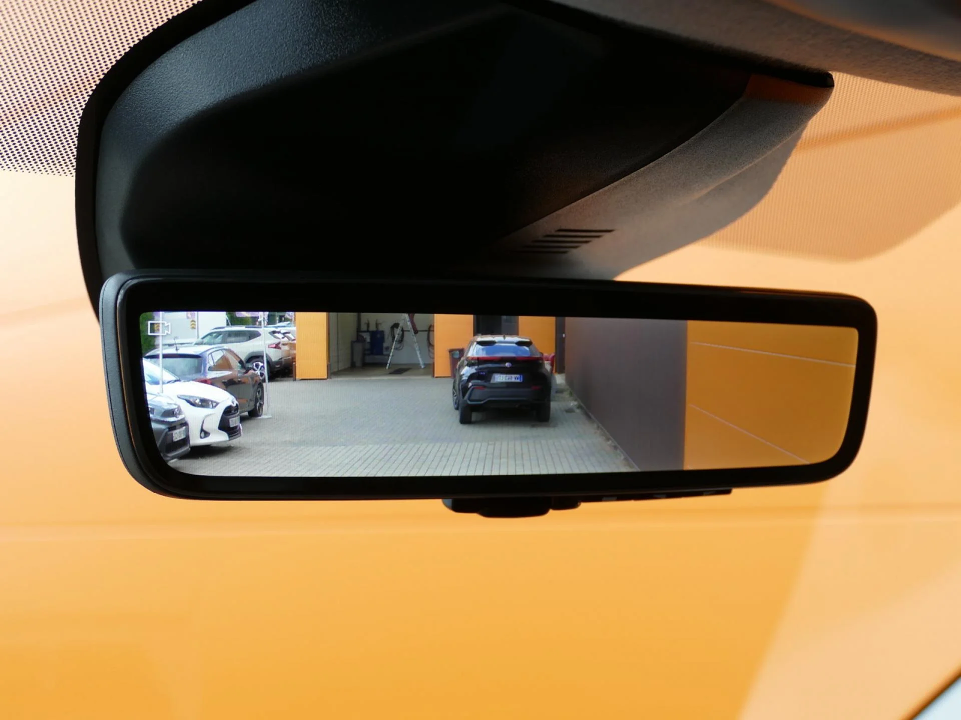 OPEL VIVARO - Miniature 19 sur 36 - Cliquer pour voir cette photo